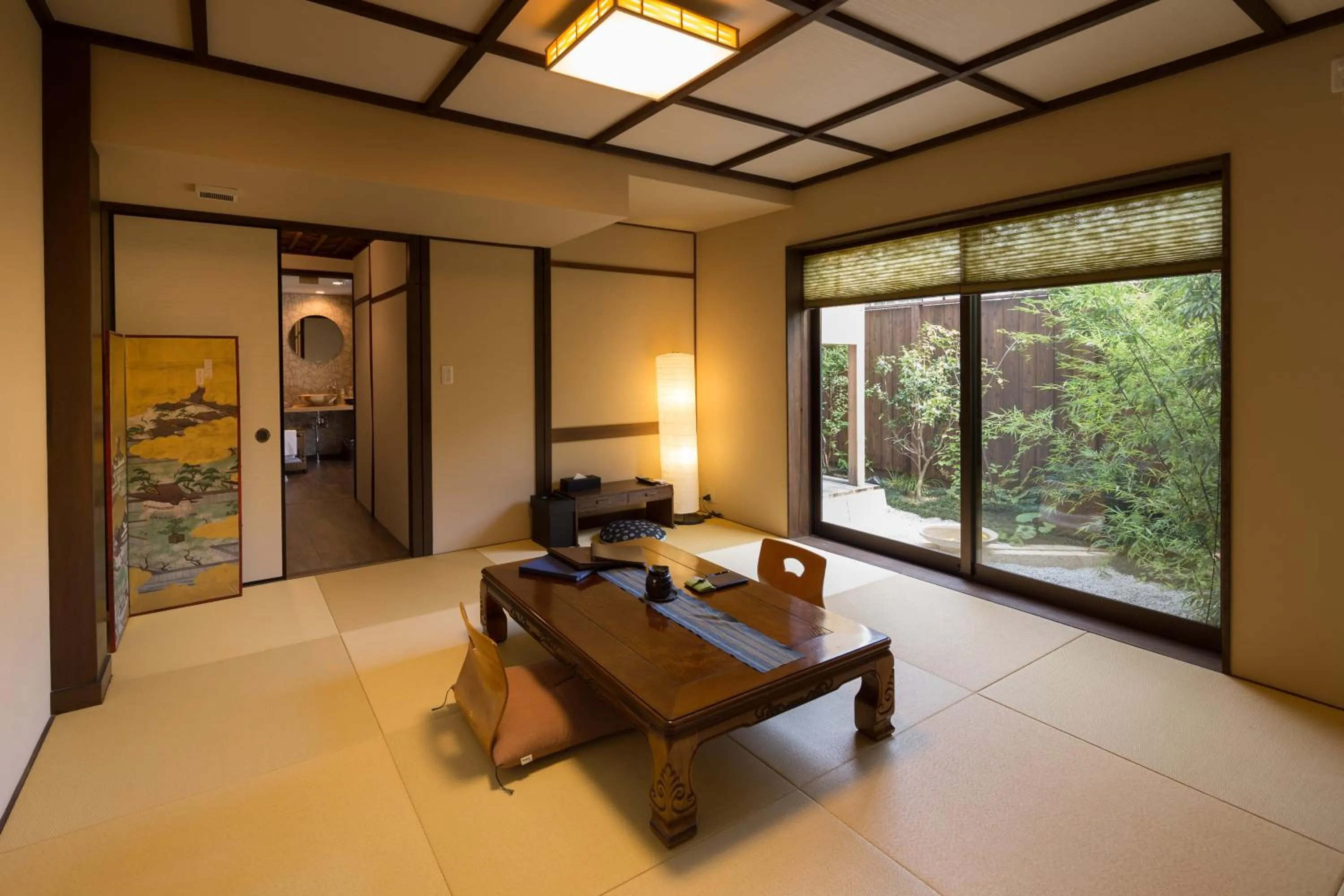 Photo of the whole room in Nazuna Kyoto Nijo-jo