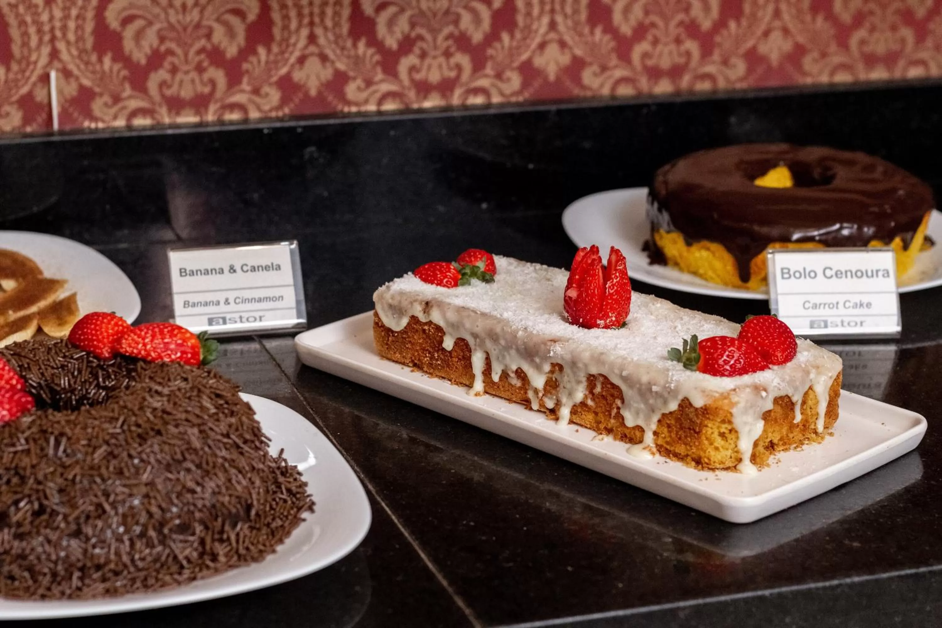 Buffet breakfast, Food in Astor Hotel