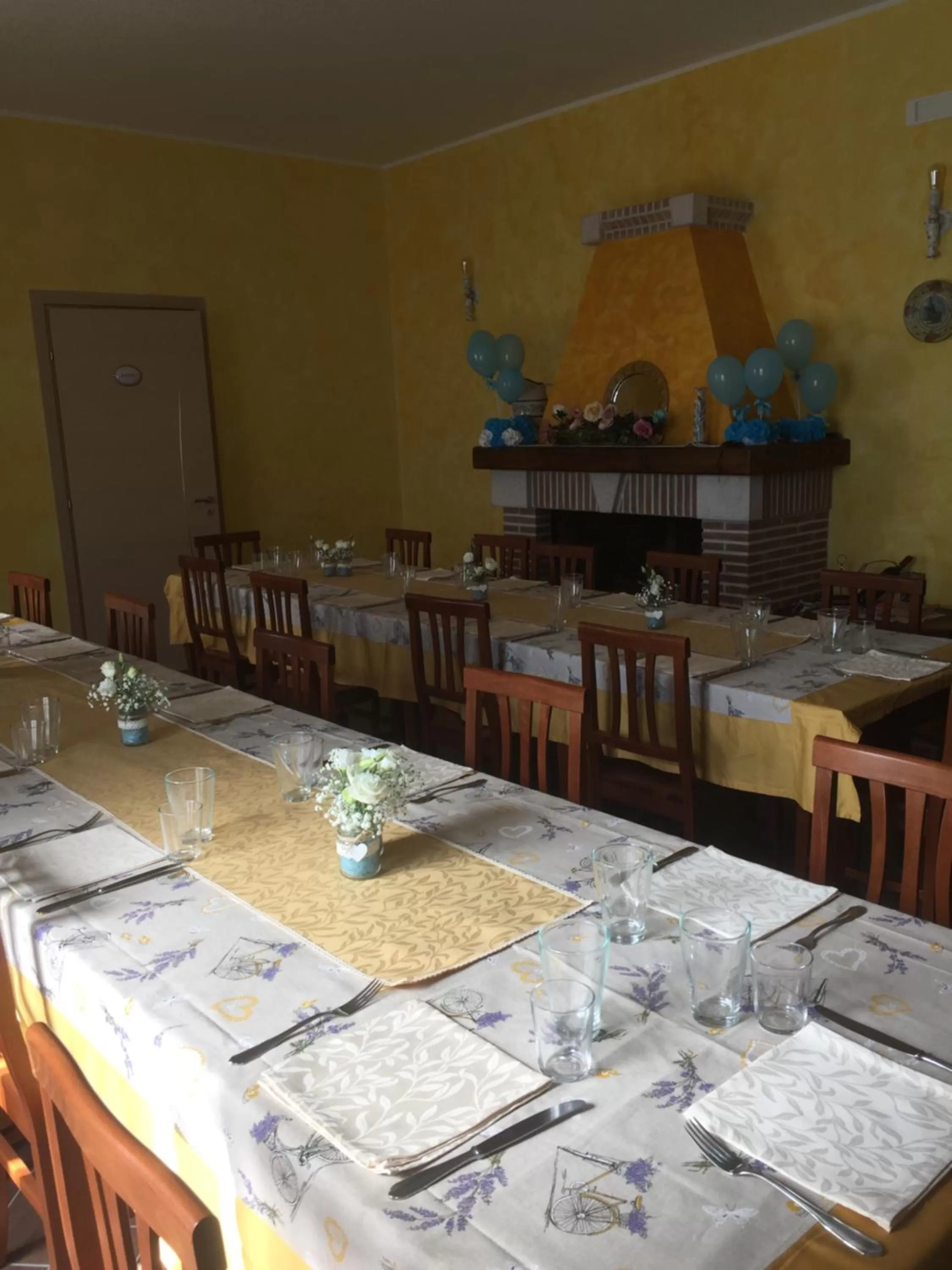 Restaurant/places to eat in San Michele