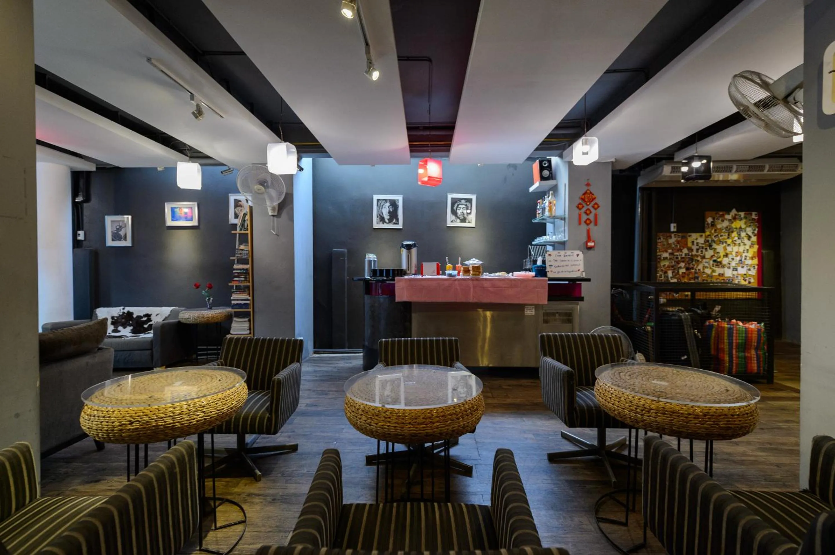 Balcony/Terrace, Lounge/Bar in CheQinn Hostel - Sukhumvit 4 Nana Plaza