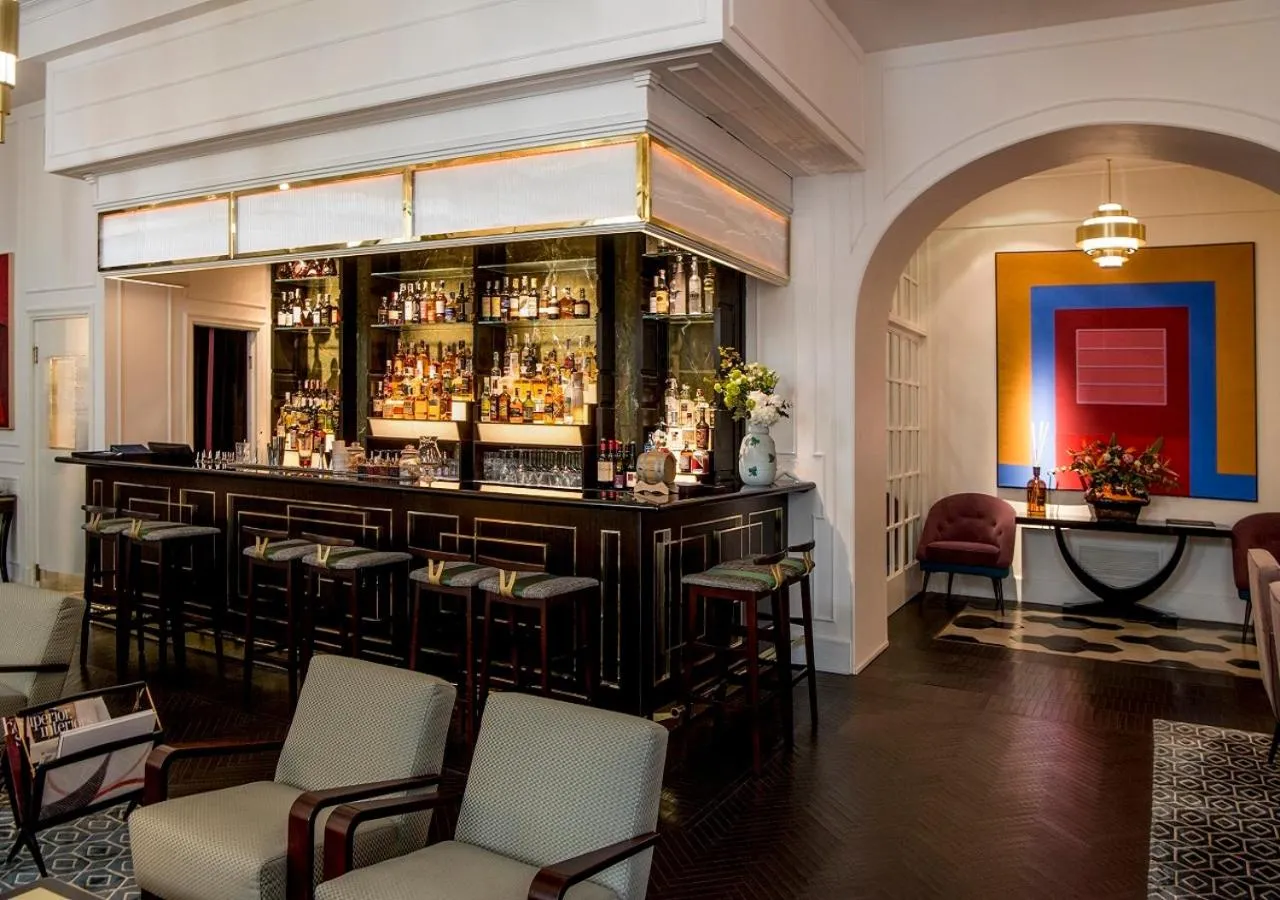 Lounge or bar in Hotel Vilòn - Small Luxury Hotels of the World