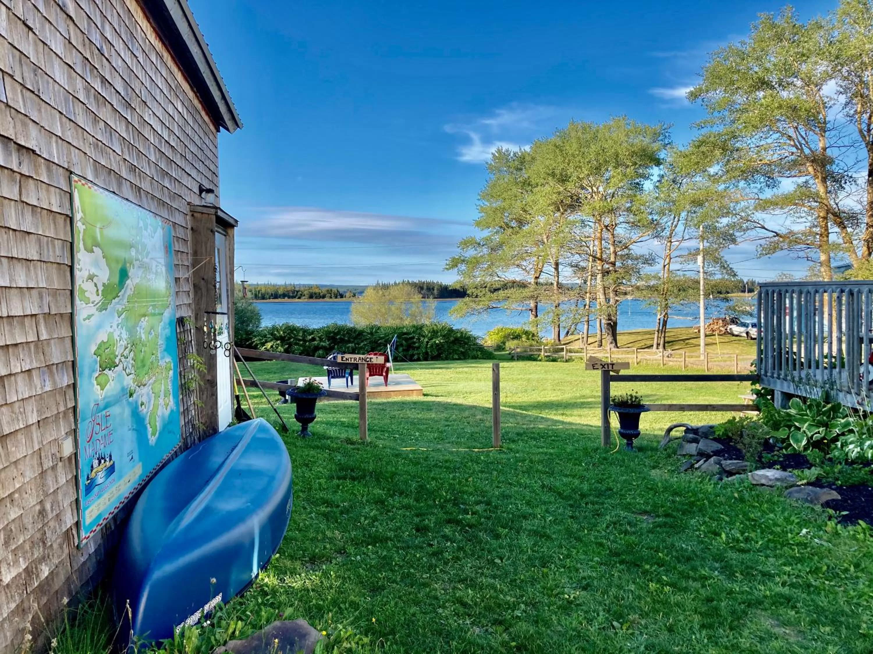 Groundswell Pub & Inn