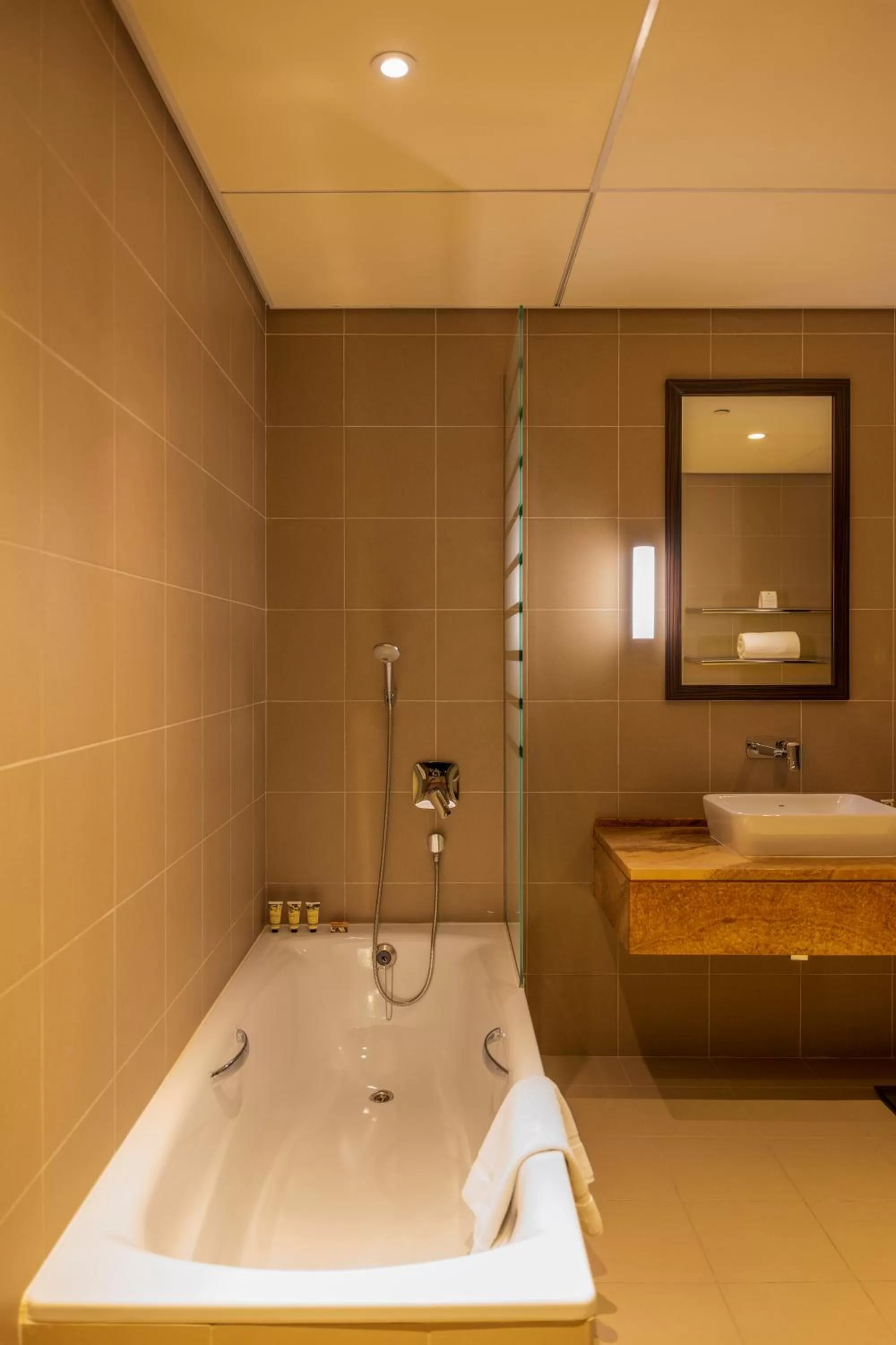 Bathroom in Remal Hotel & Villas Al Dhannah City