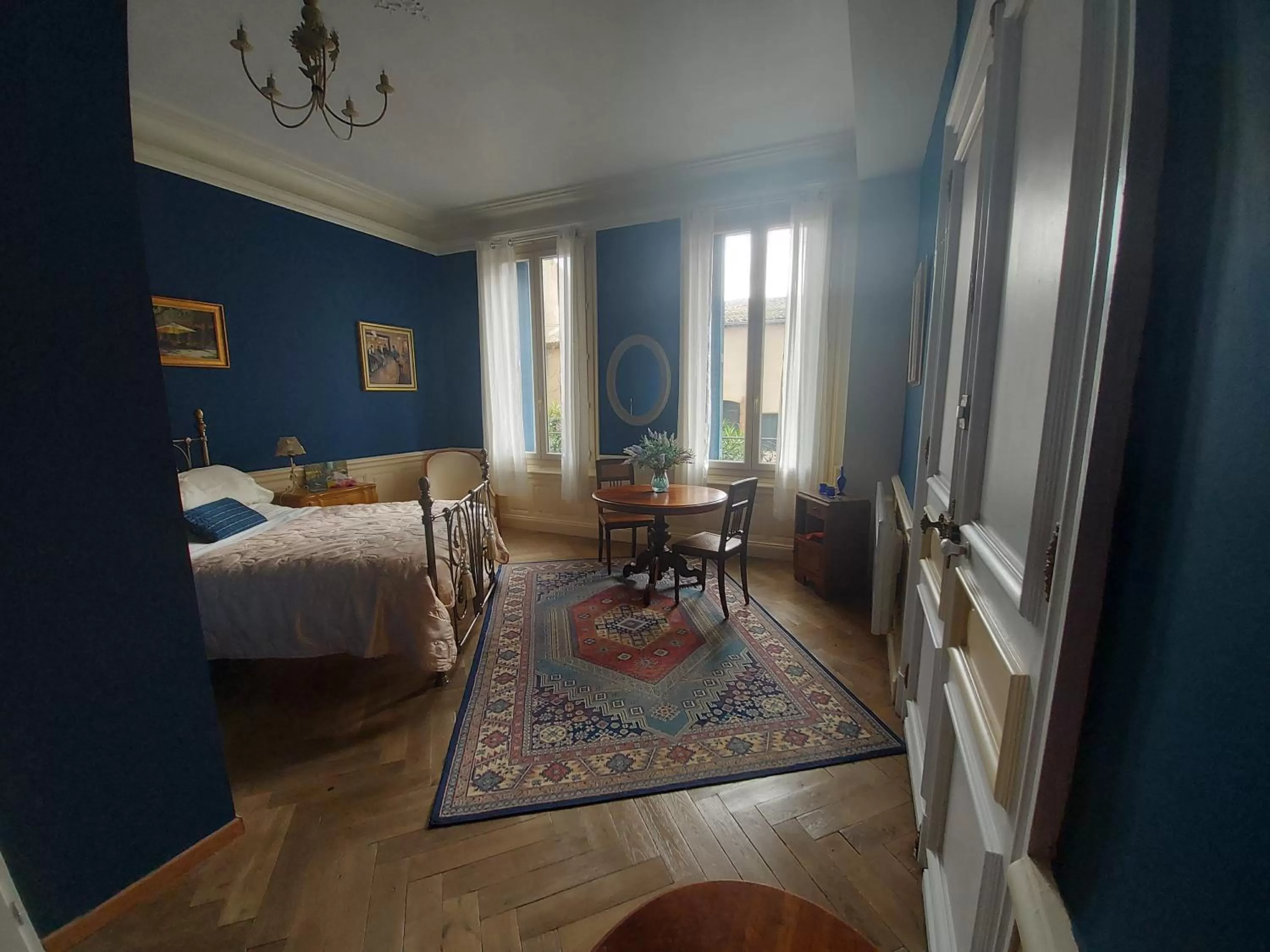 Double Room with Private Bathroom in La Villa Celine