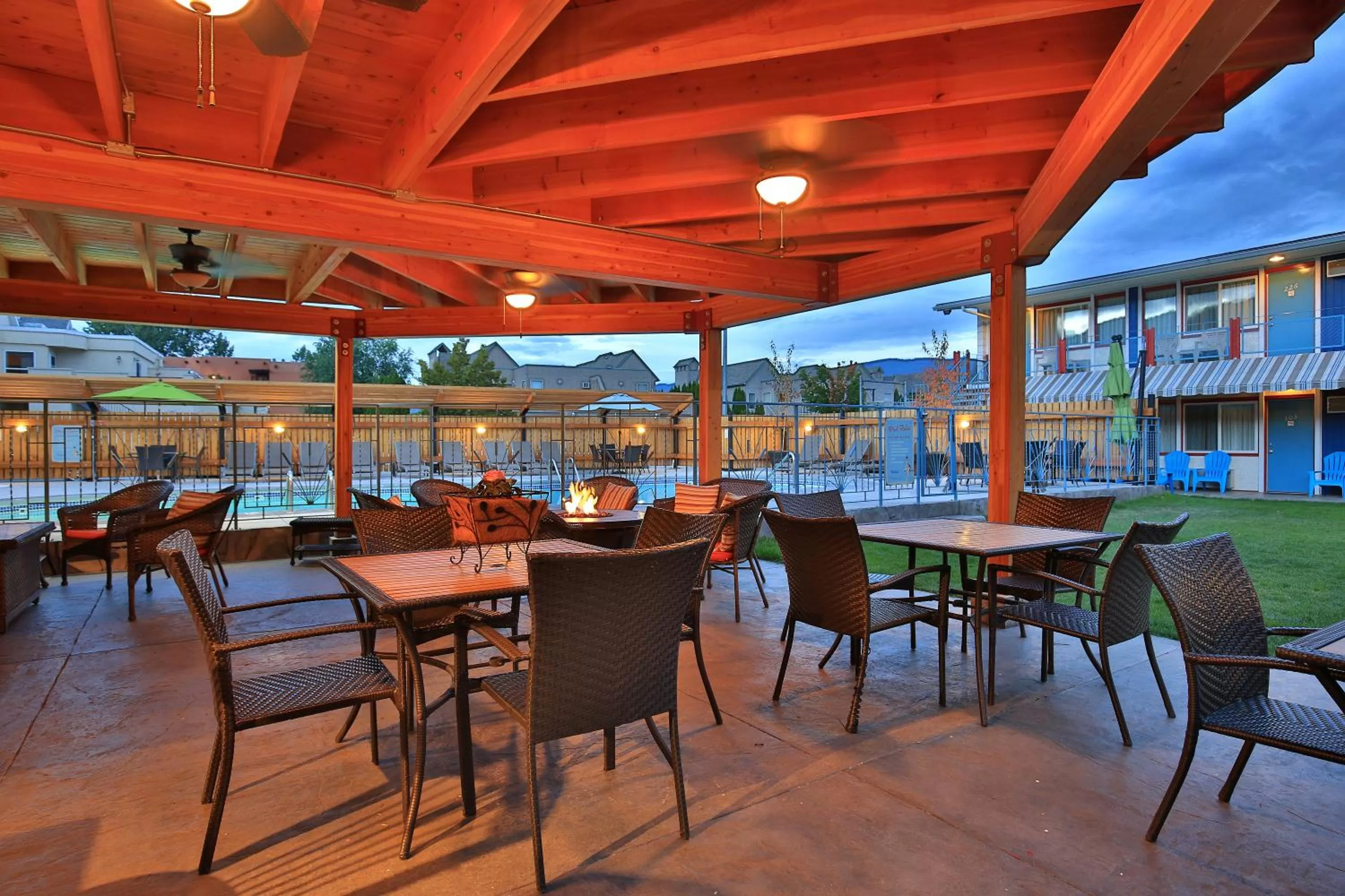 Patio in Bowmont Motel