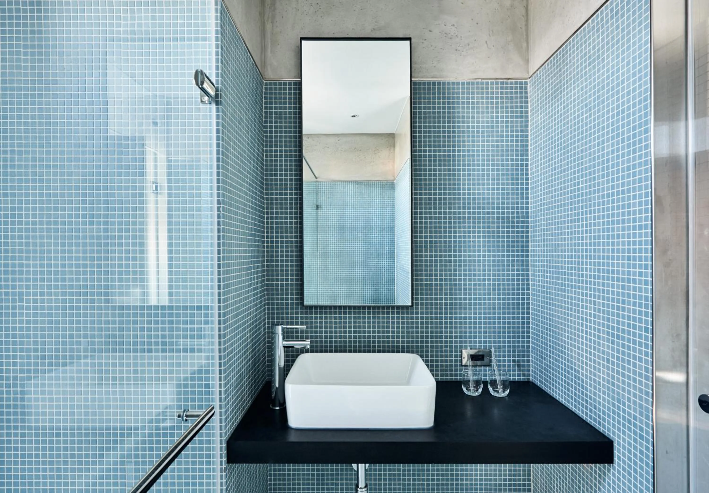 Shower in Waterfront Hotel