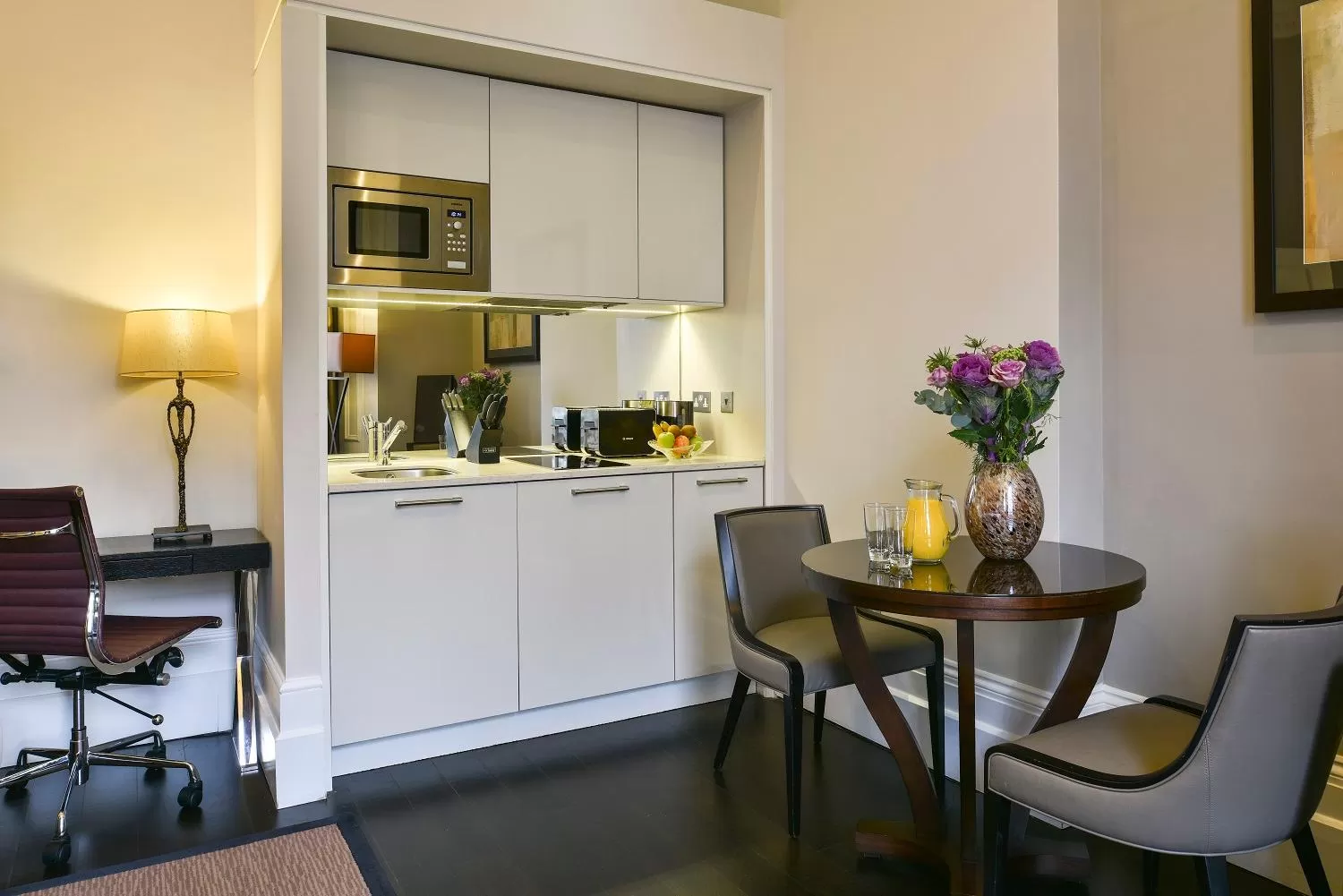 Kitchen or kitchenette in Fraser Suites Queens Gate