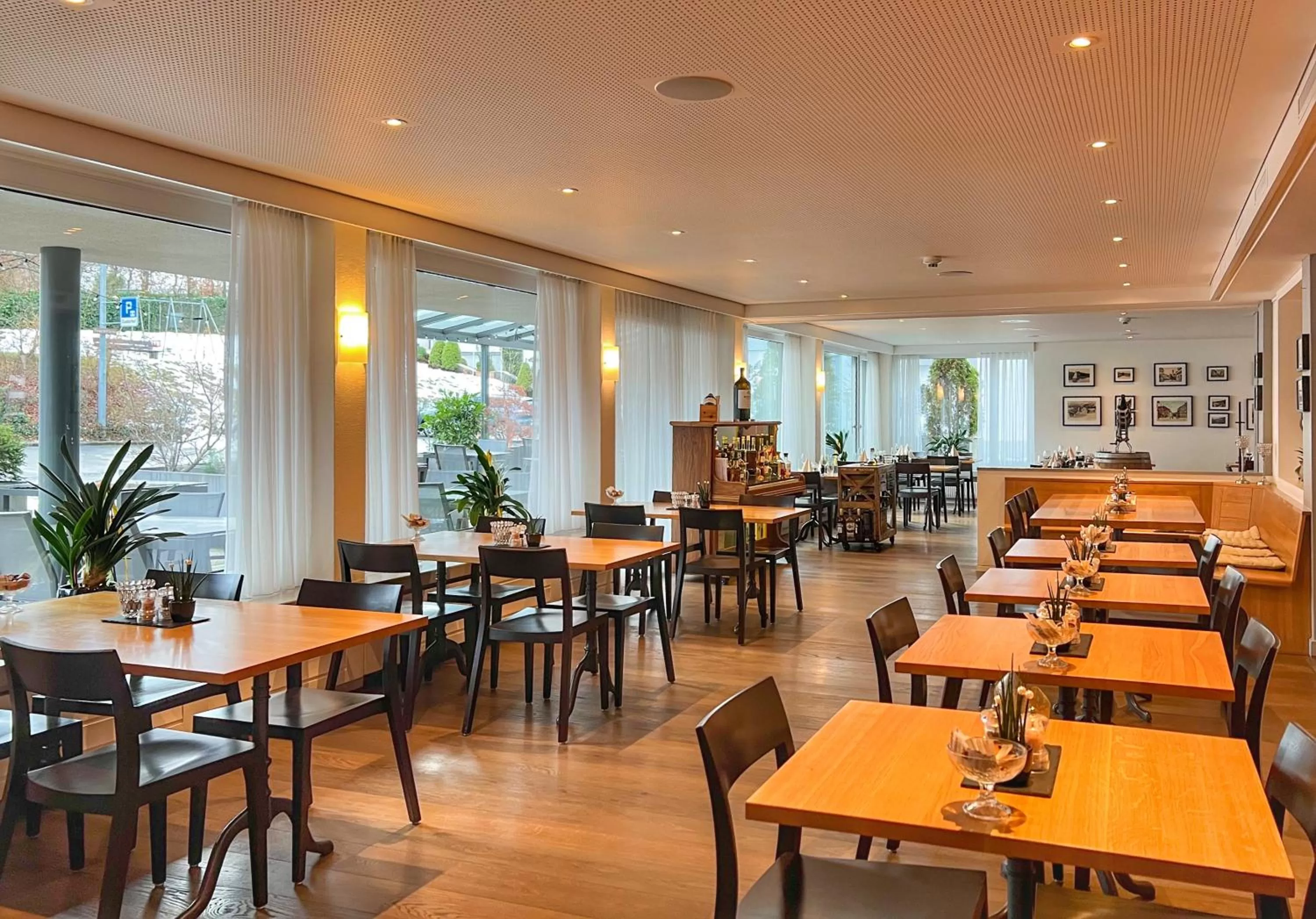 Restaurant/places to eat in Hotel Hecht