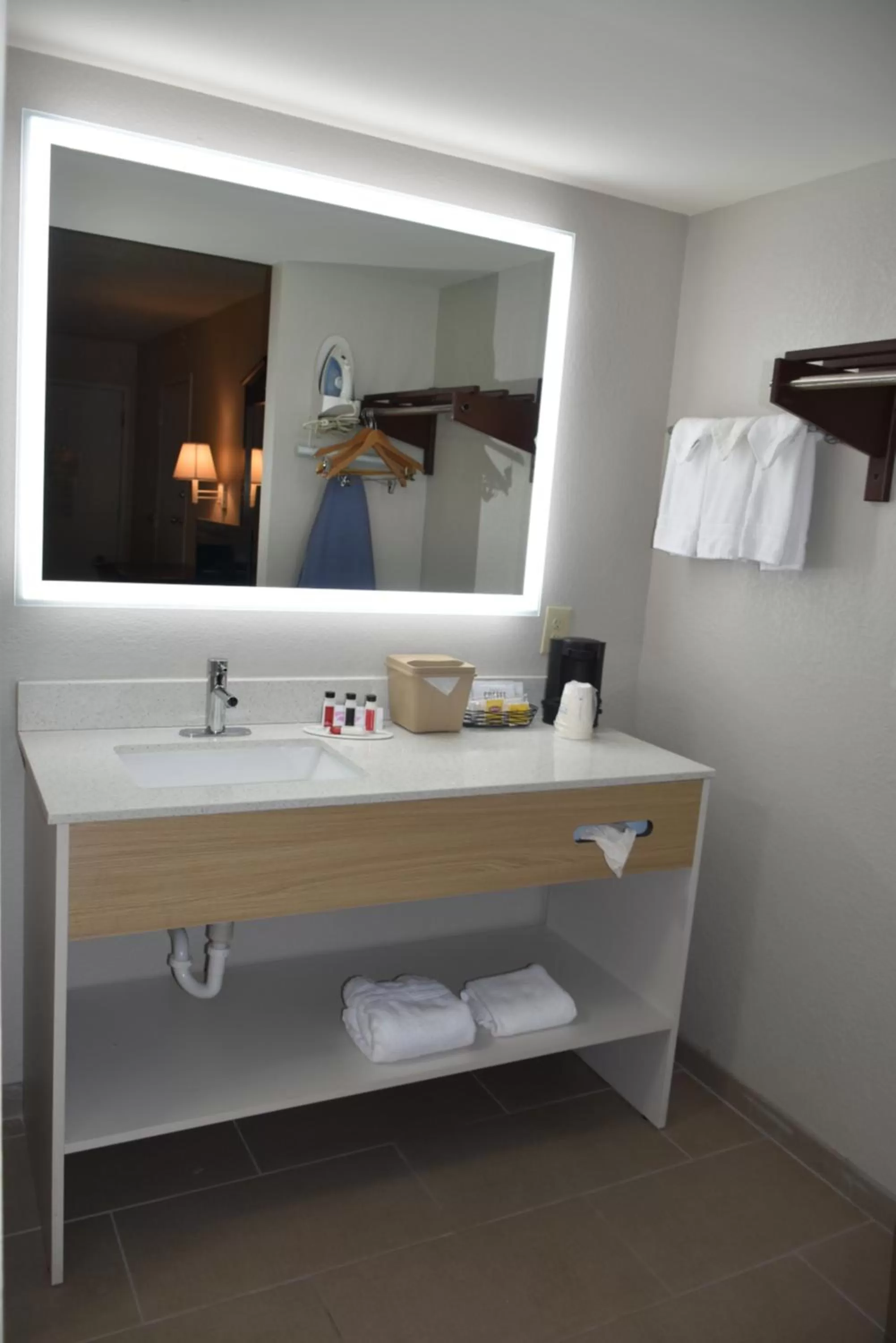 Bathroom in Days Inn by Wyndham Atlanta Stone Mountain