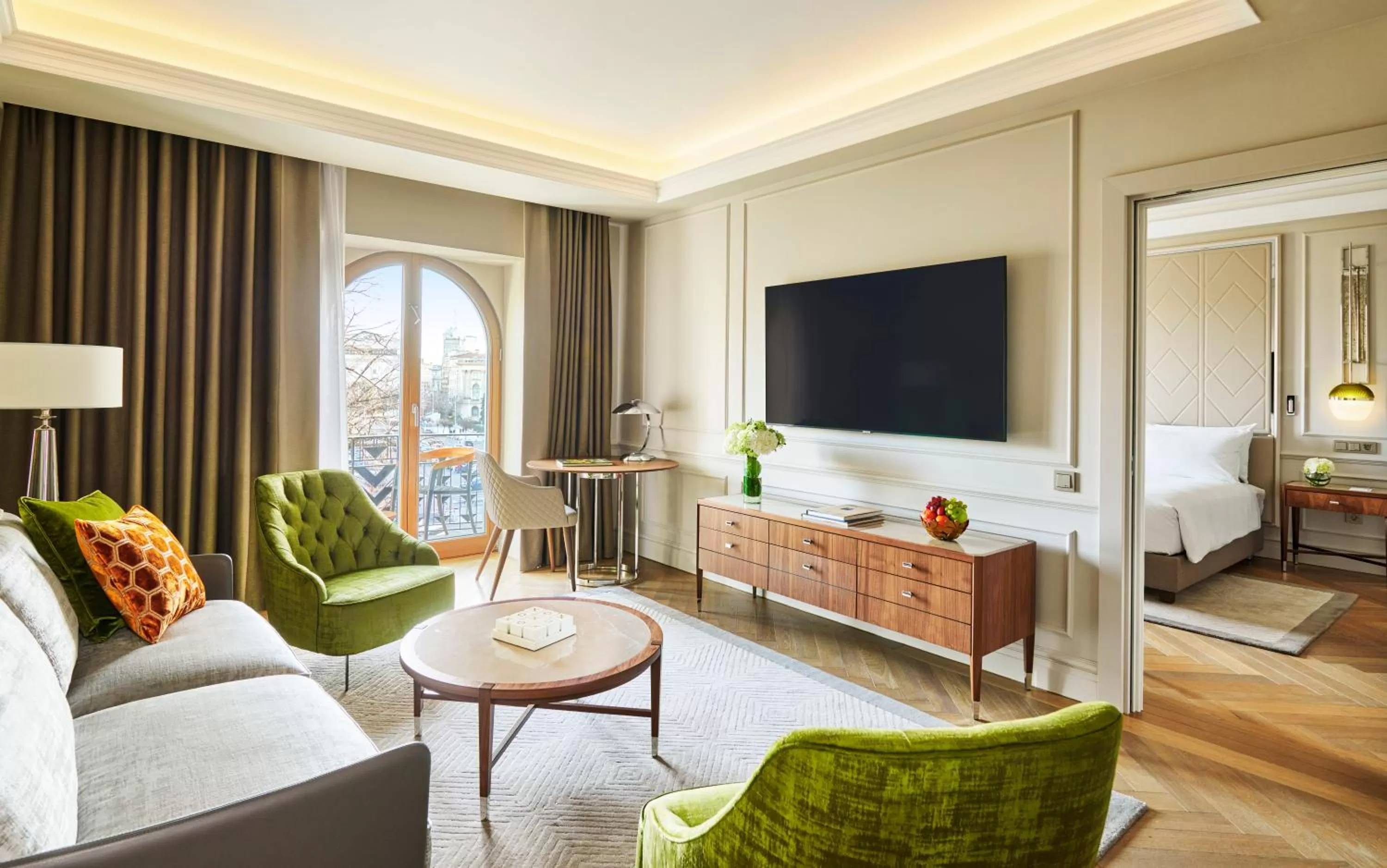Living room, Bed in InterContinental Athenee Palace Bucharest by IHG