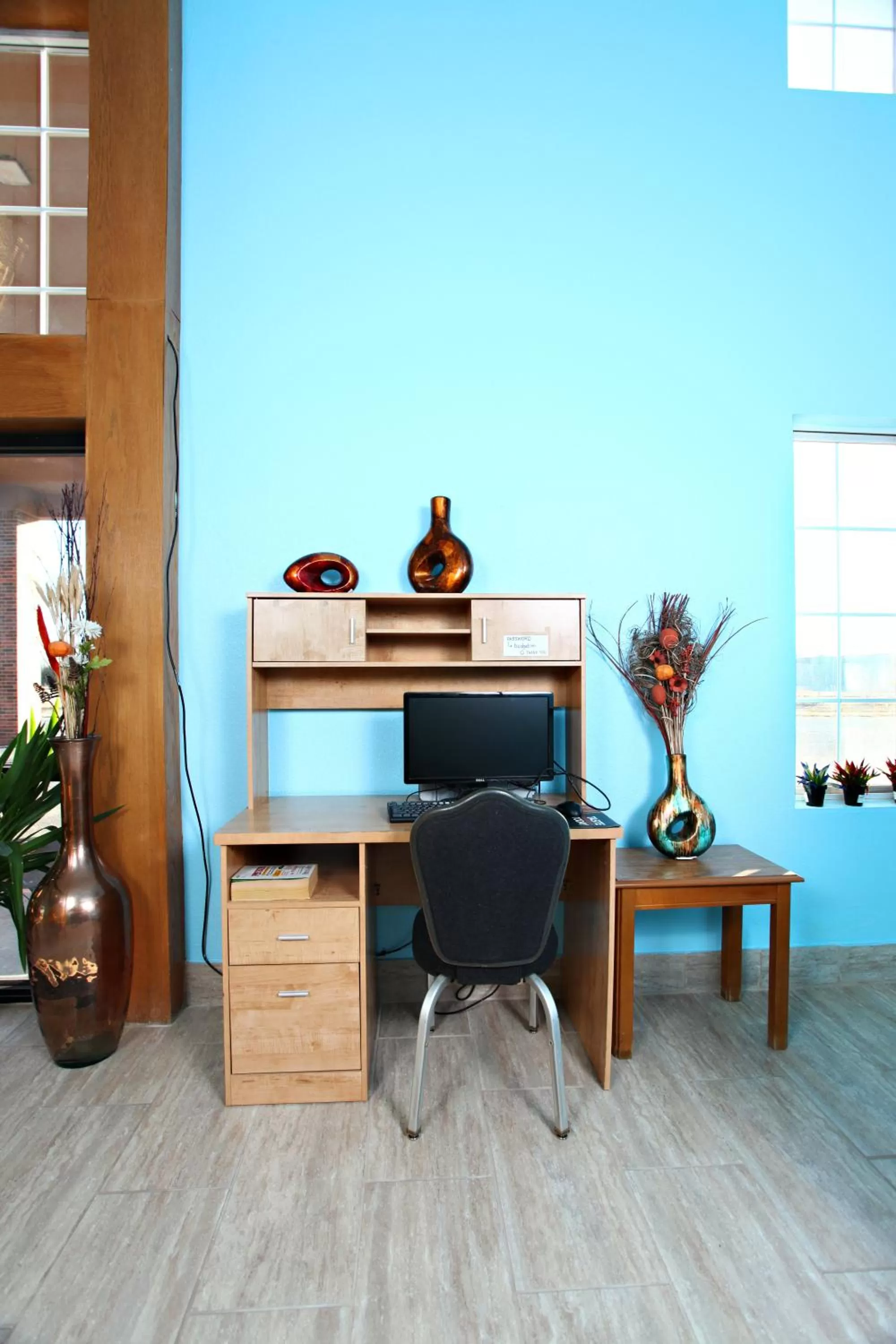 Area and facilities in Coratel Inn & Suites by Jasper Newton