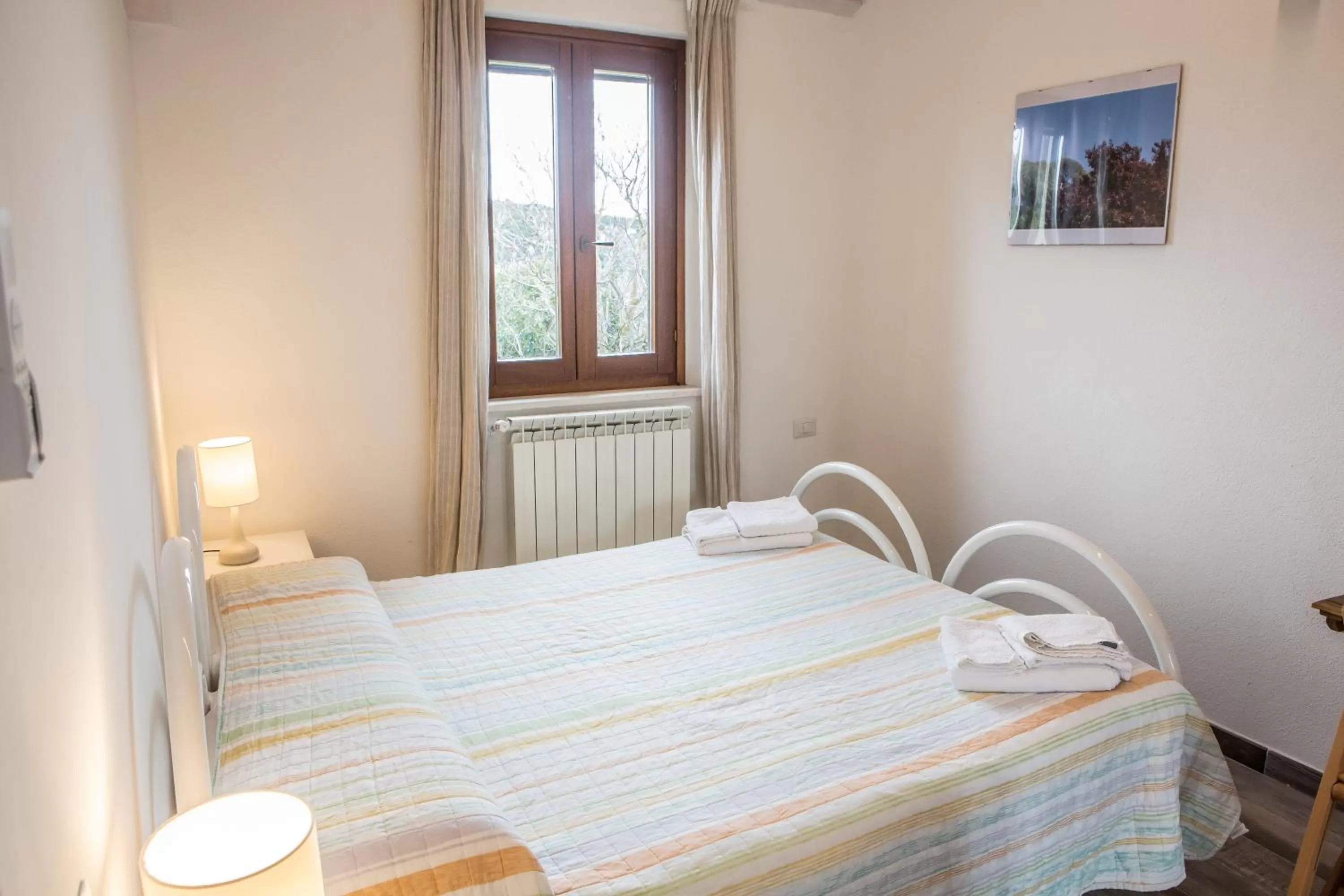 Twin Room with Private External Bathroom in Alghero in bicicletta