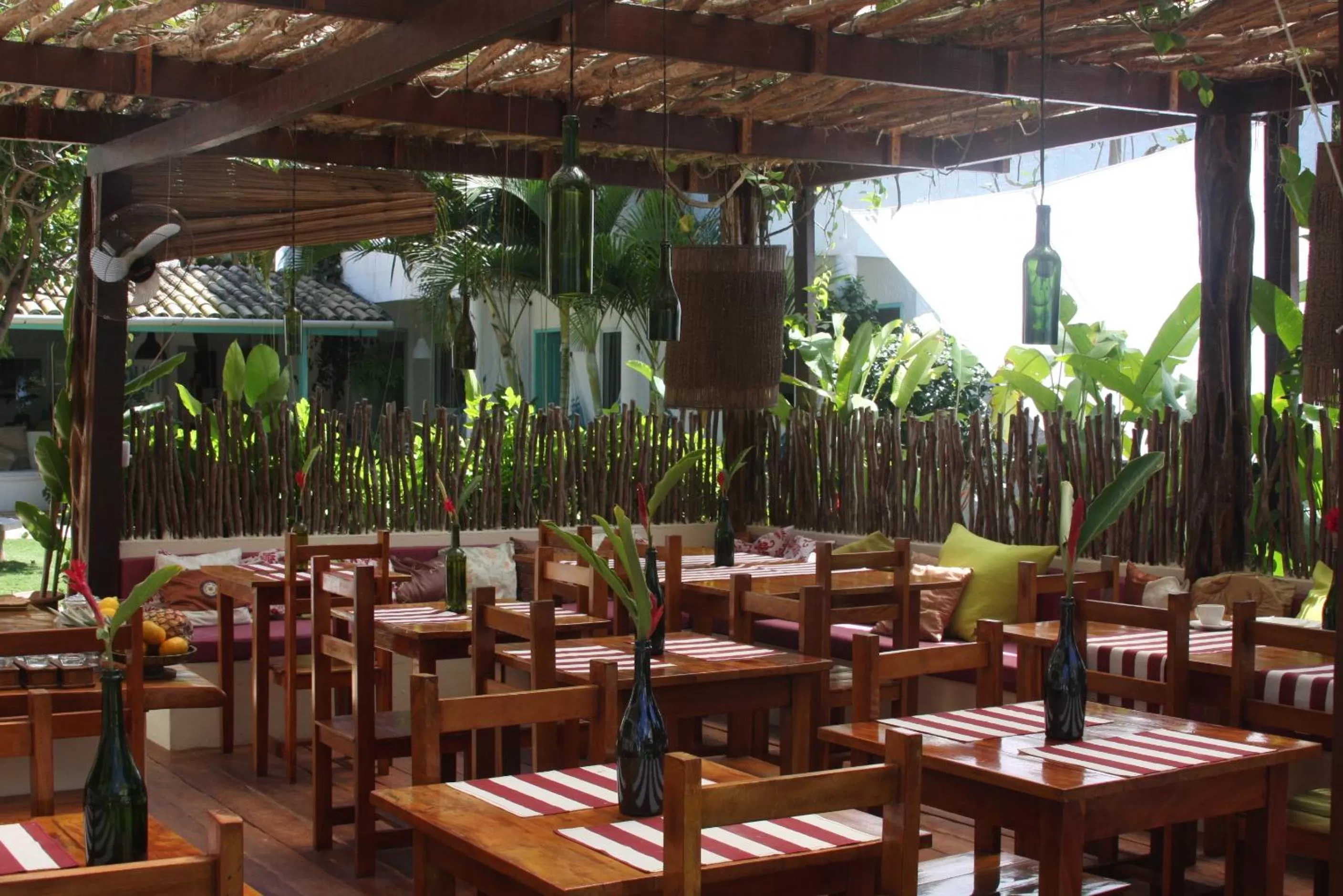 Food and drinks in Praiagogi Boutique Pousada