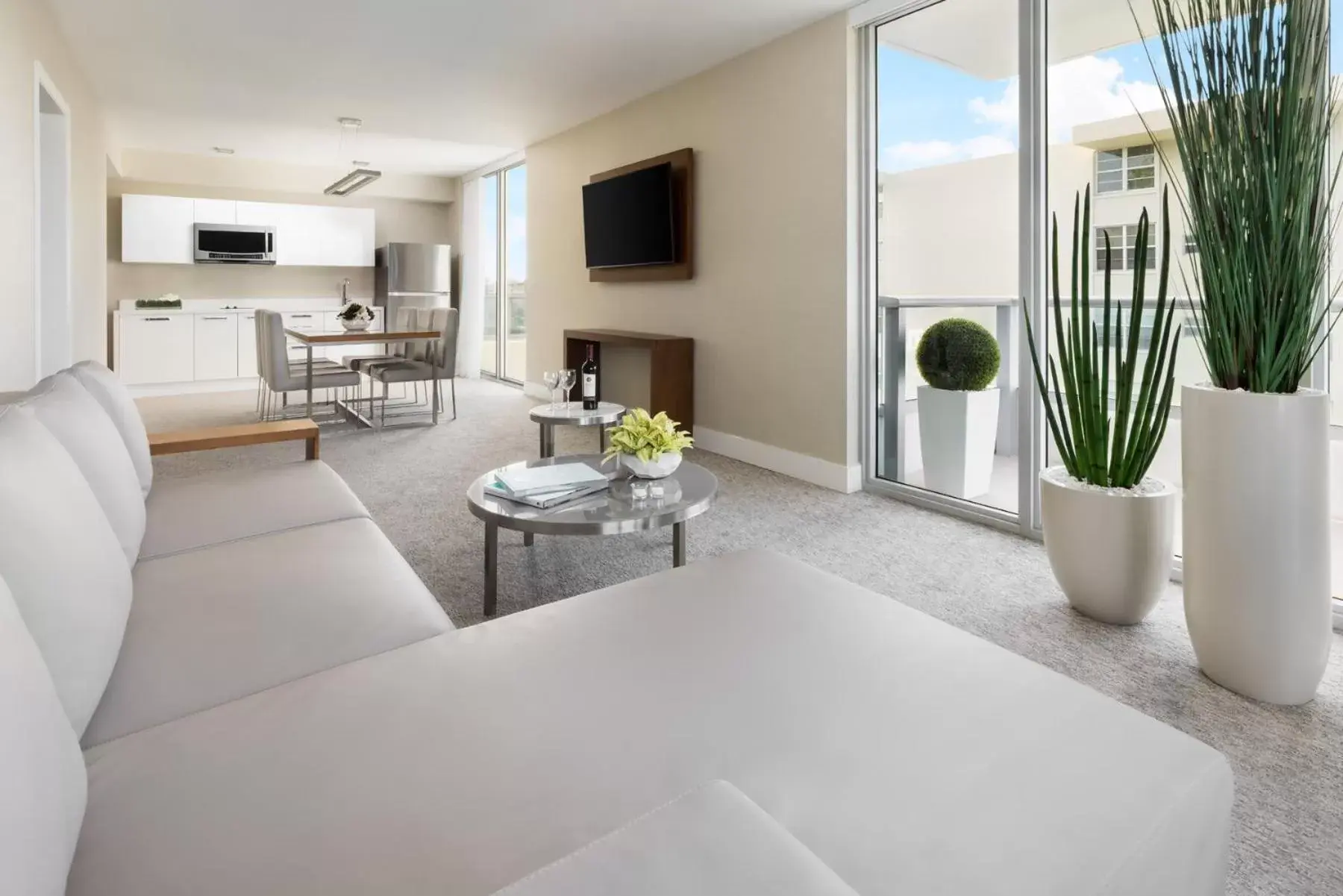 Grand Deluxe Two Bedroom Suite with Balcony, Corner in The Altair Bay Harbor Hotel Grand Deluxe Two Bedroom Suite with Balcony, Corner in The Altair Bay Harbor Hotel