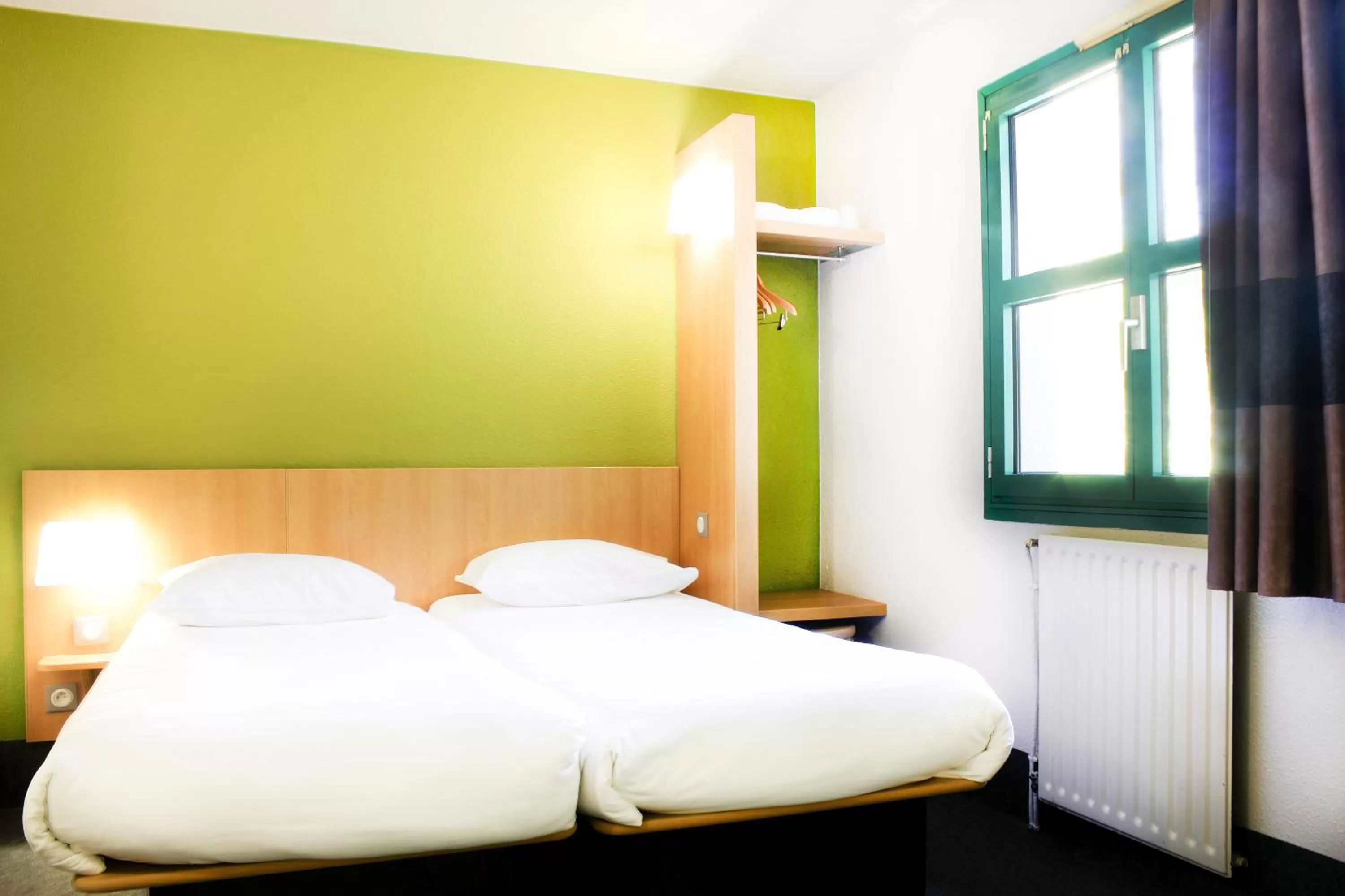 Bed in Hotel Inn design Vierzon
