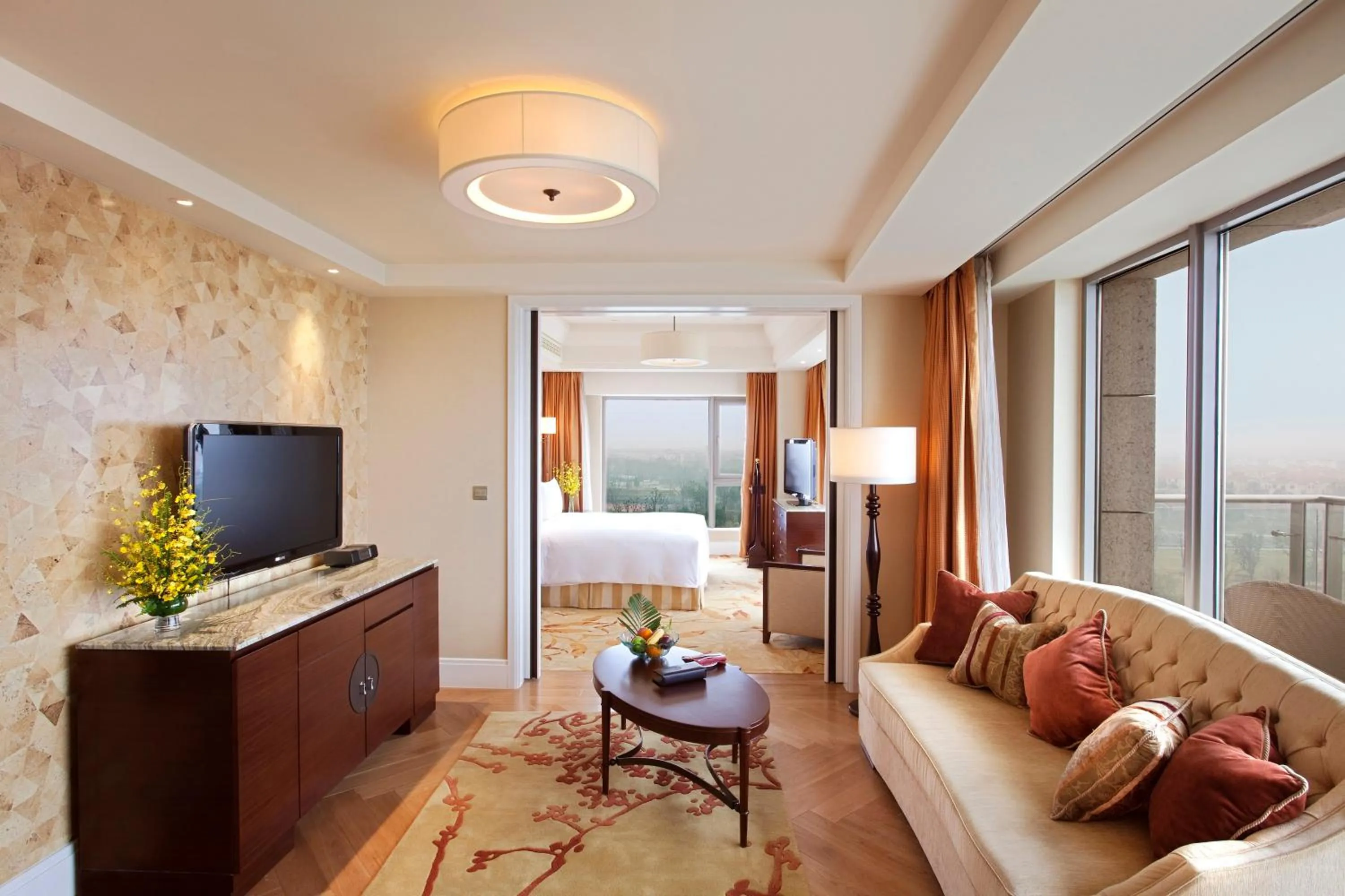 Property building, Bed in Fairmont Yangcheng Lake