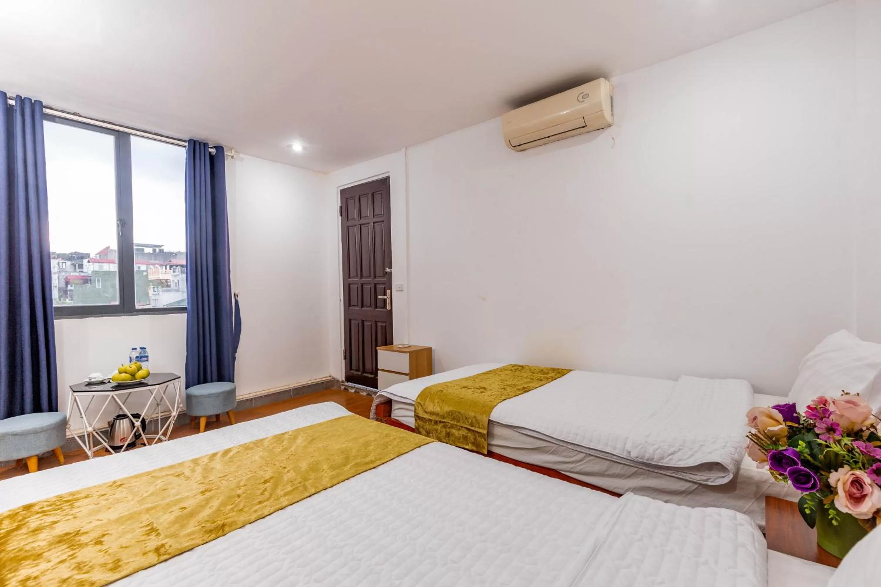 Bed in Hanoi View Legend Hotel