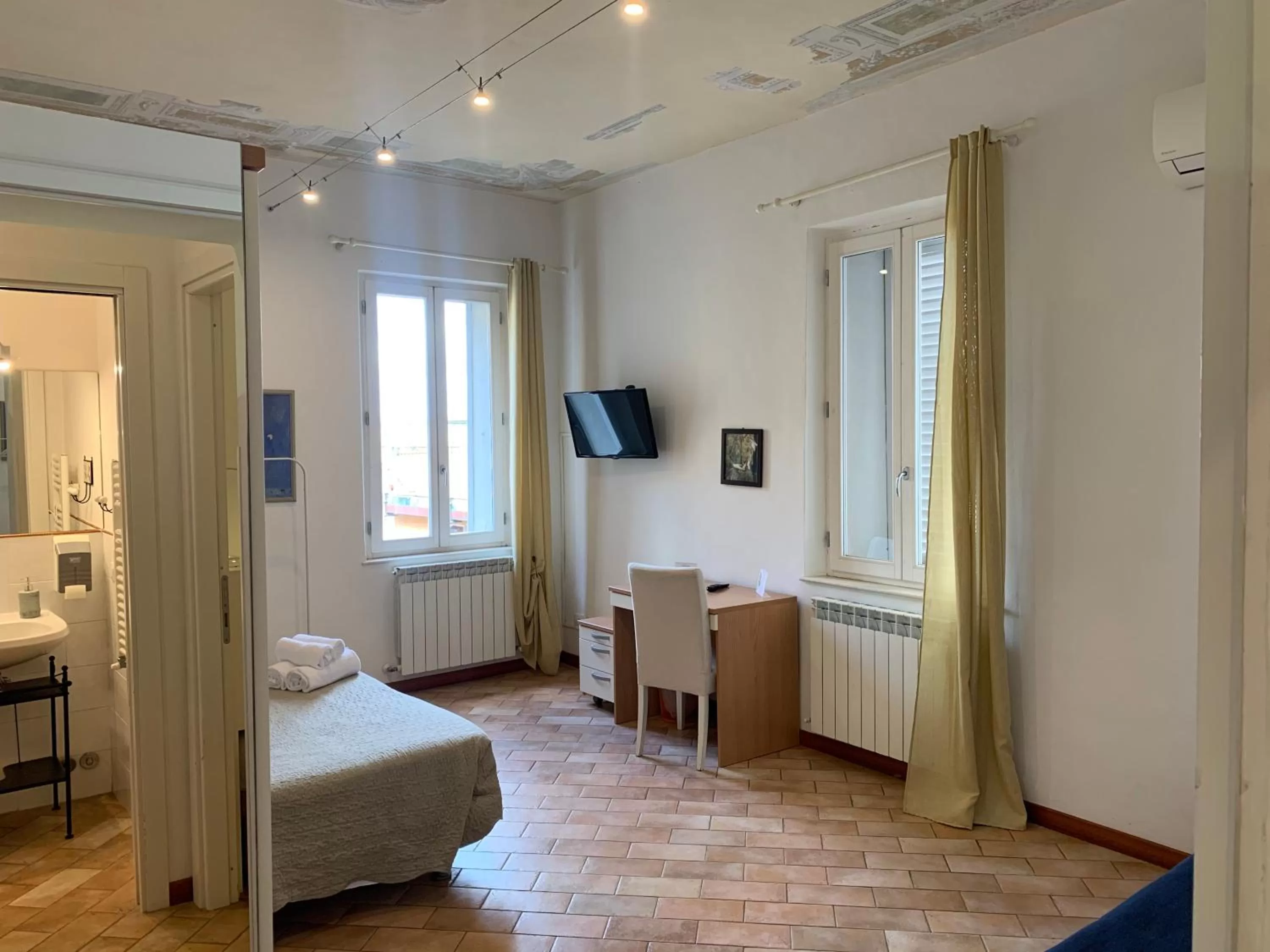 Bed in GH Paradiso - Apartments