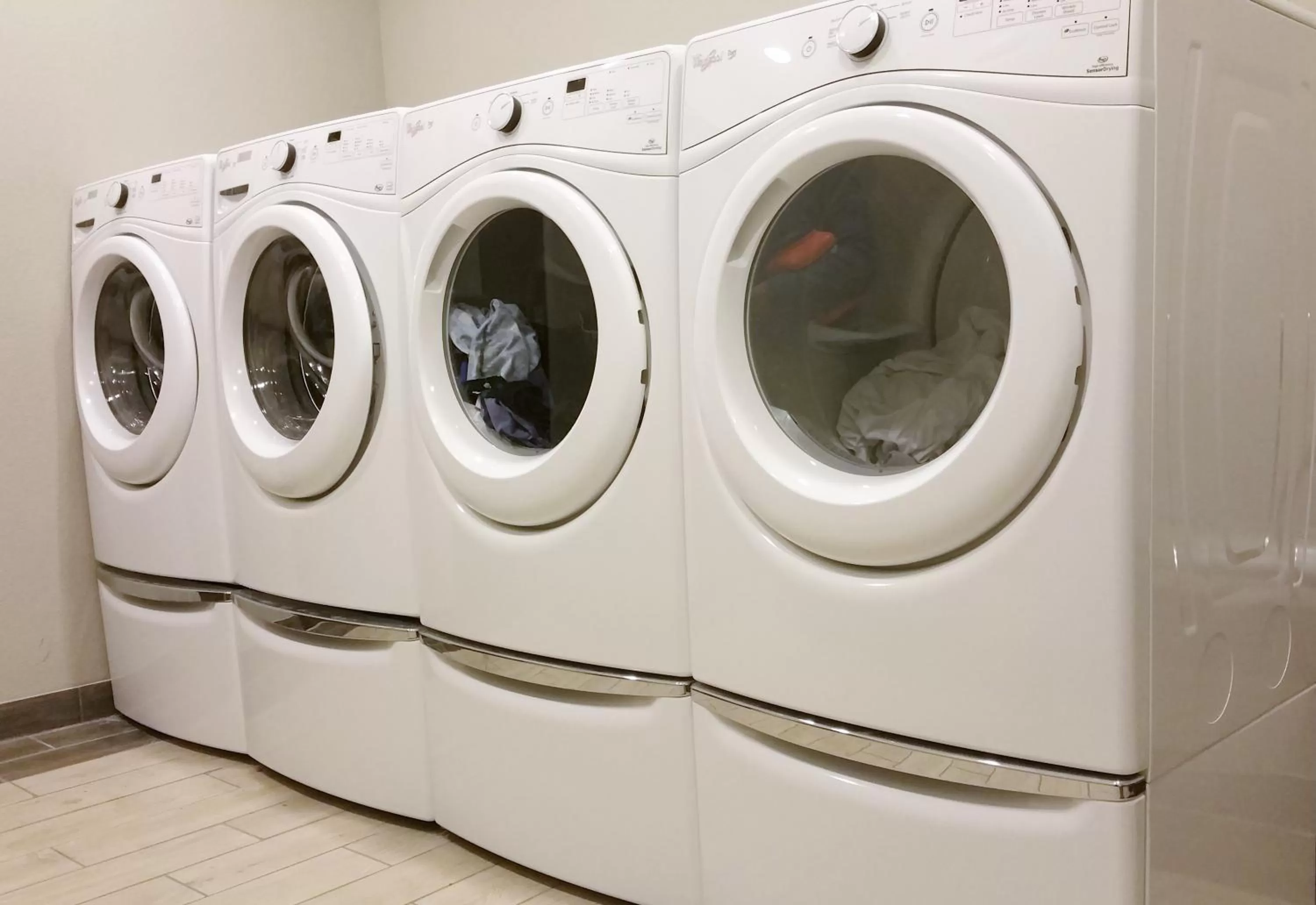 Area and facilities in MainStay Suites Midland