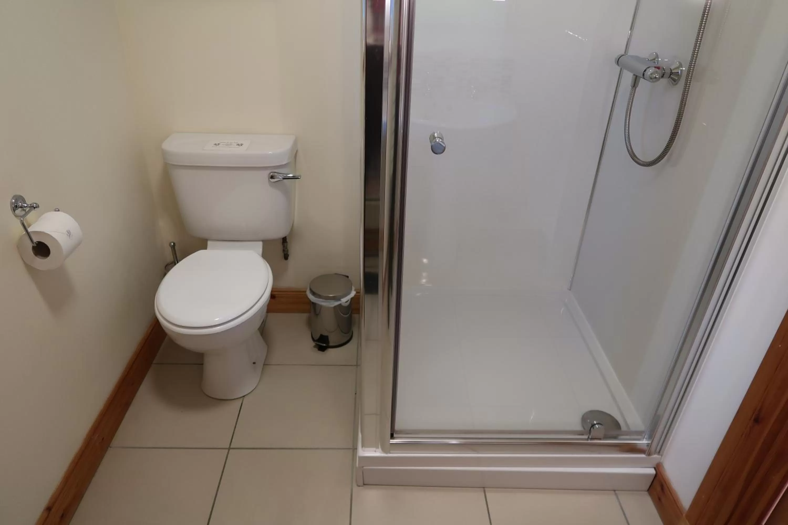 Shower in Corunna Bed & Breakfast and Corunna Cottage