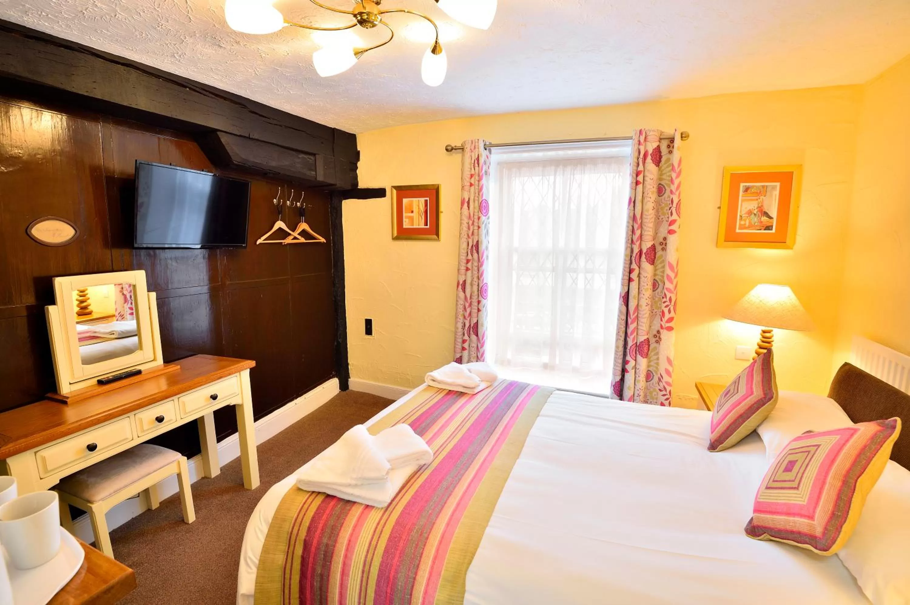 Bed in The Talbot Hotel