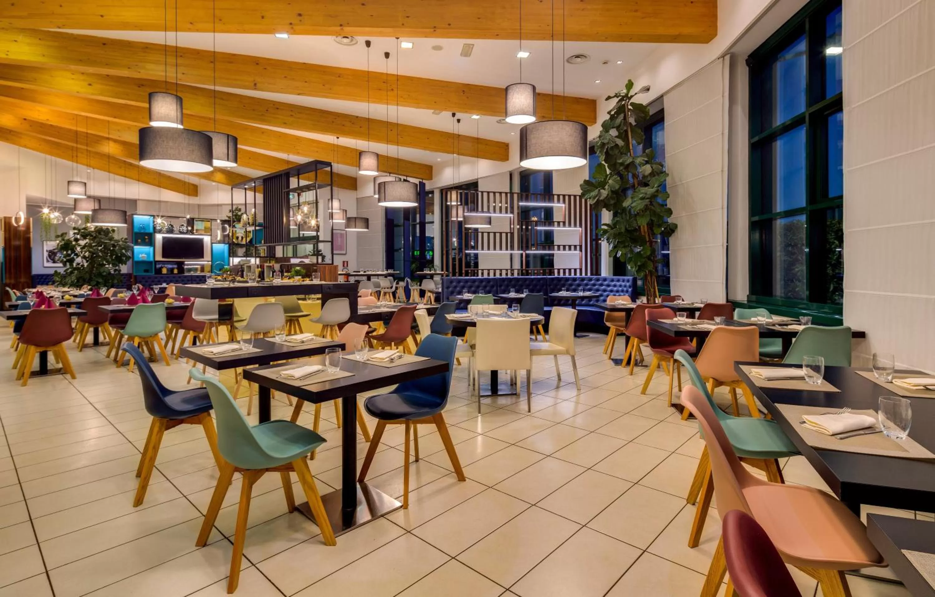 Restaurant/places to eat in Holiday Inn Bologna - Fiera by IHG