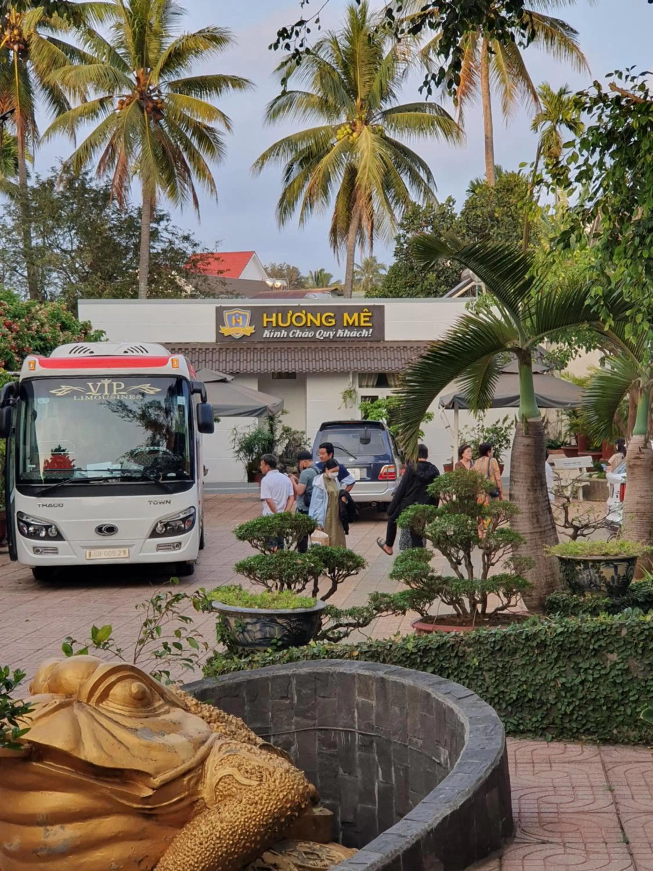 Khách sạn Hương Mê