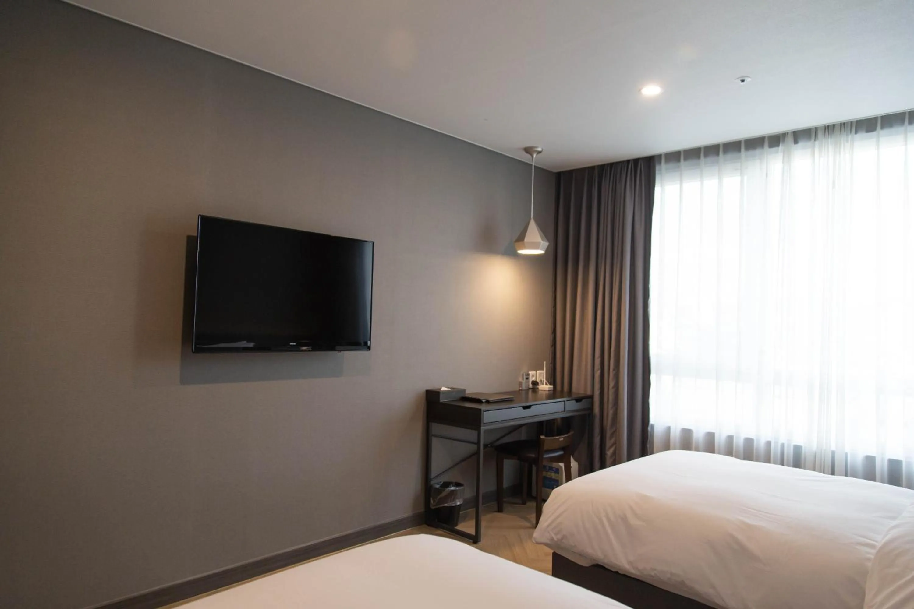 Bedroom, Bed in Hotel Daoom