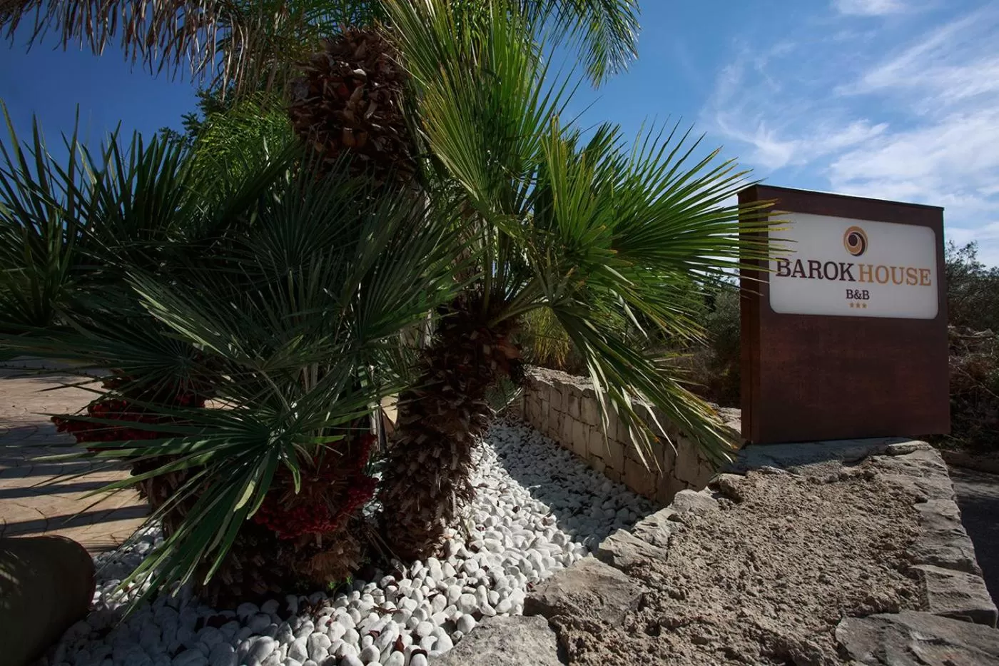 Property logo or sign in Barokhouse