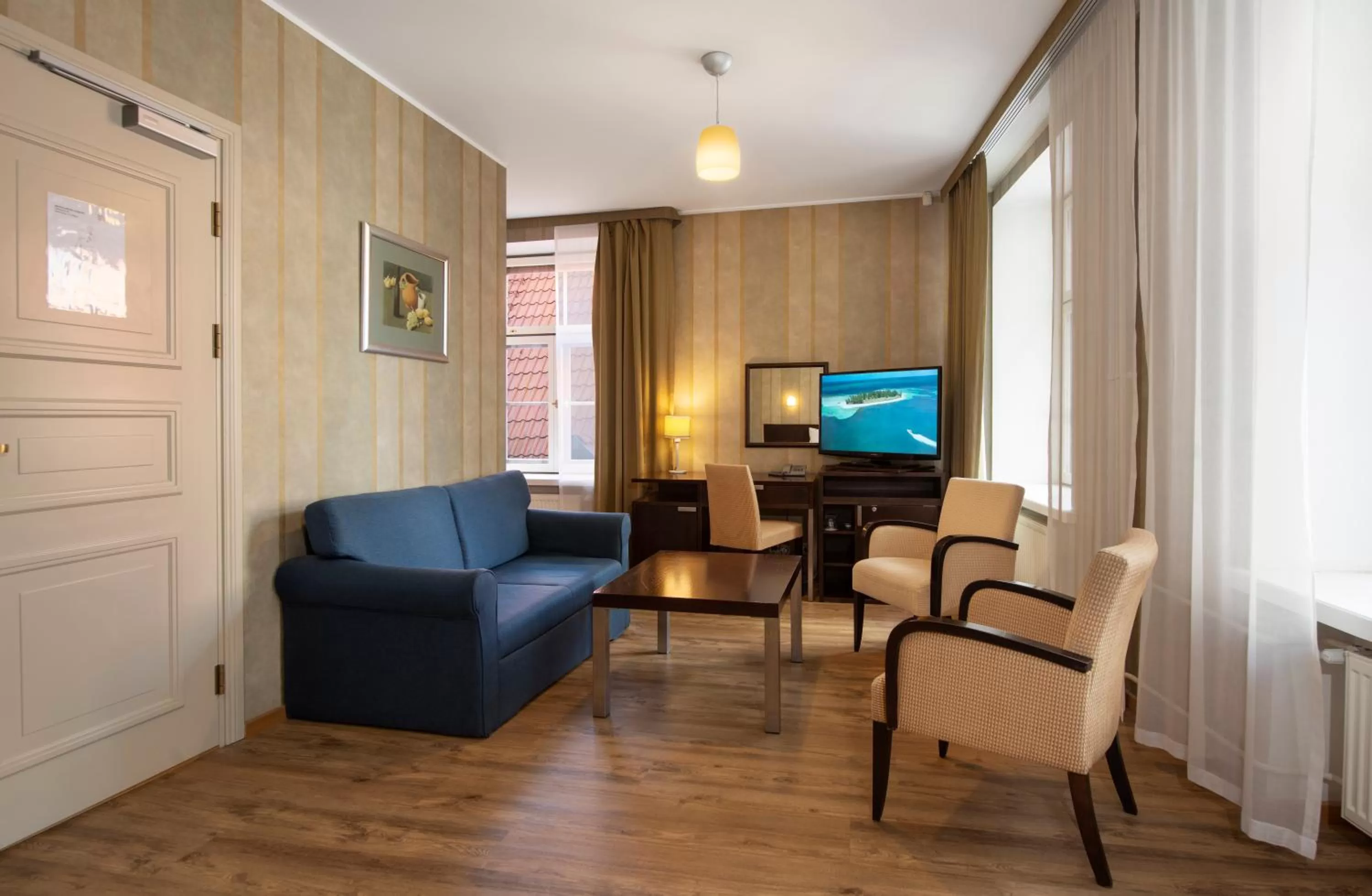 TV and multimedia in Hestia Hotel Barons Old Town