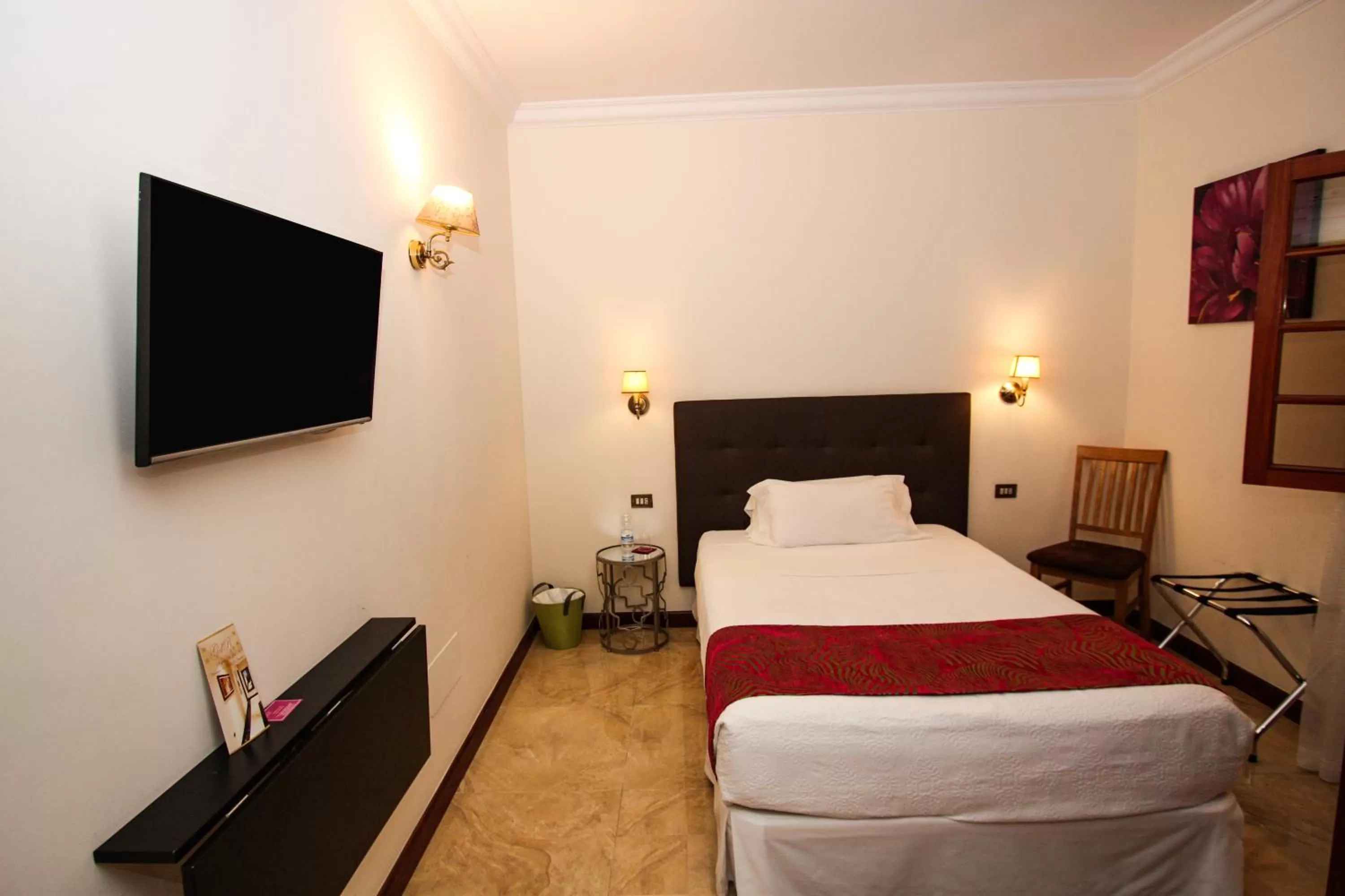 Photo of the whole room, Bed in Il Sogno di Gio della Laguna