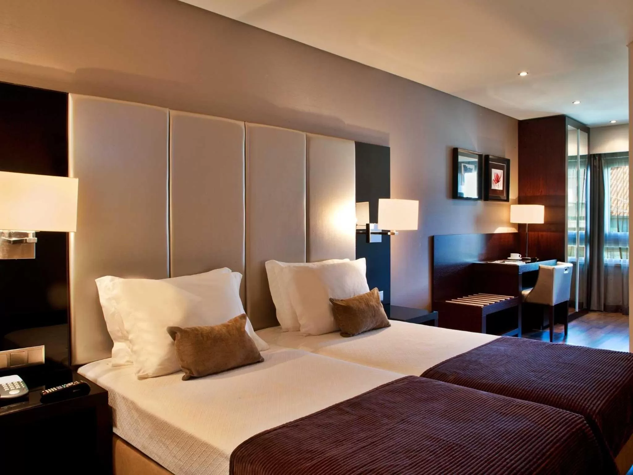 Bed in TURIM Luxe Hotel