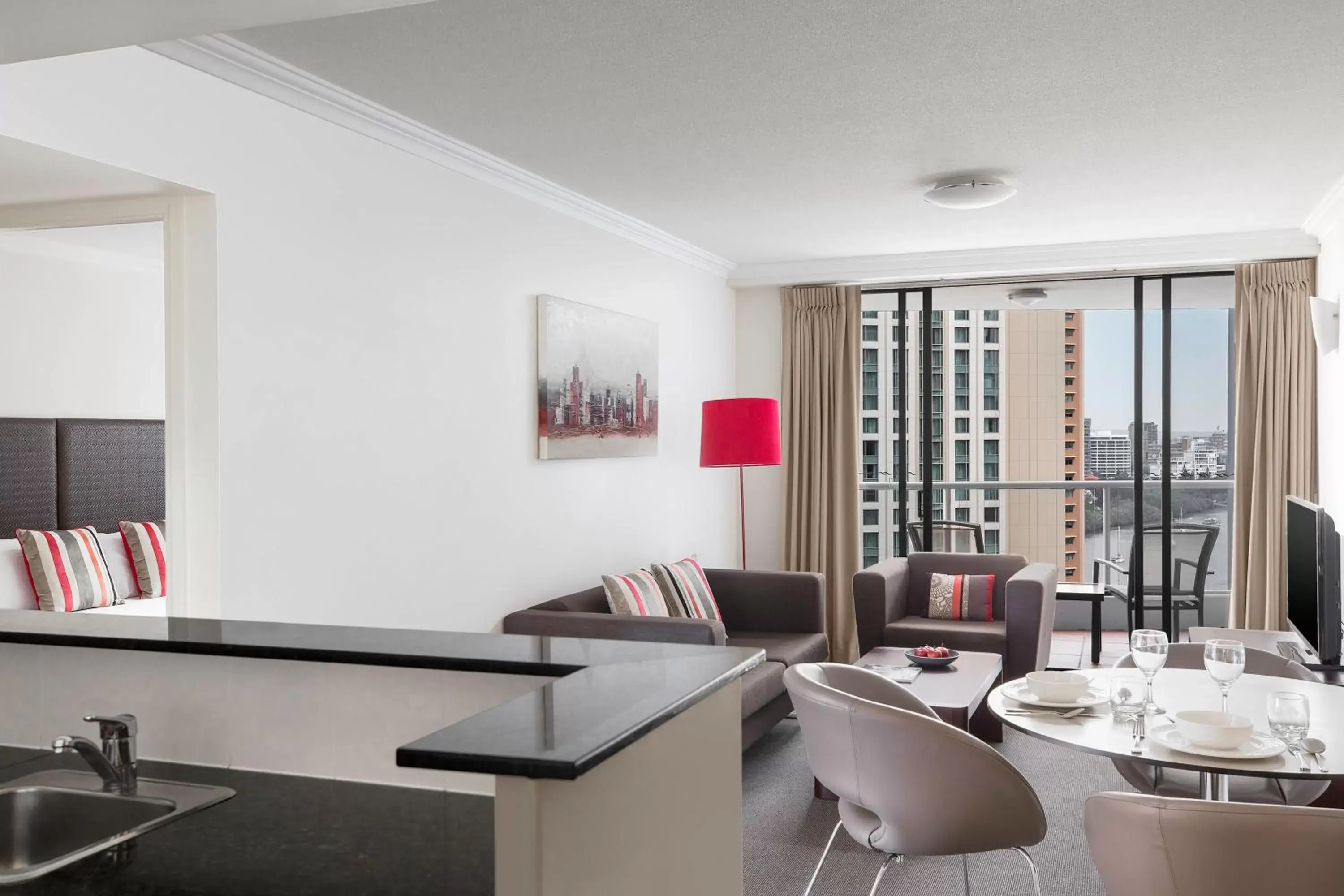 One-Bedroom Apartment in Mantra on Queen One-Bedroom Apartment in Mantra on Queen