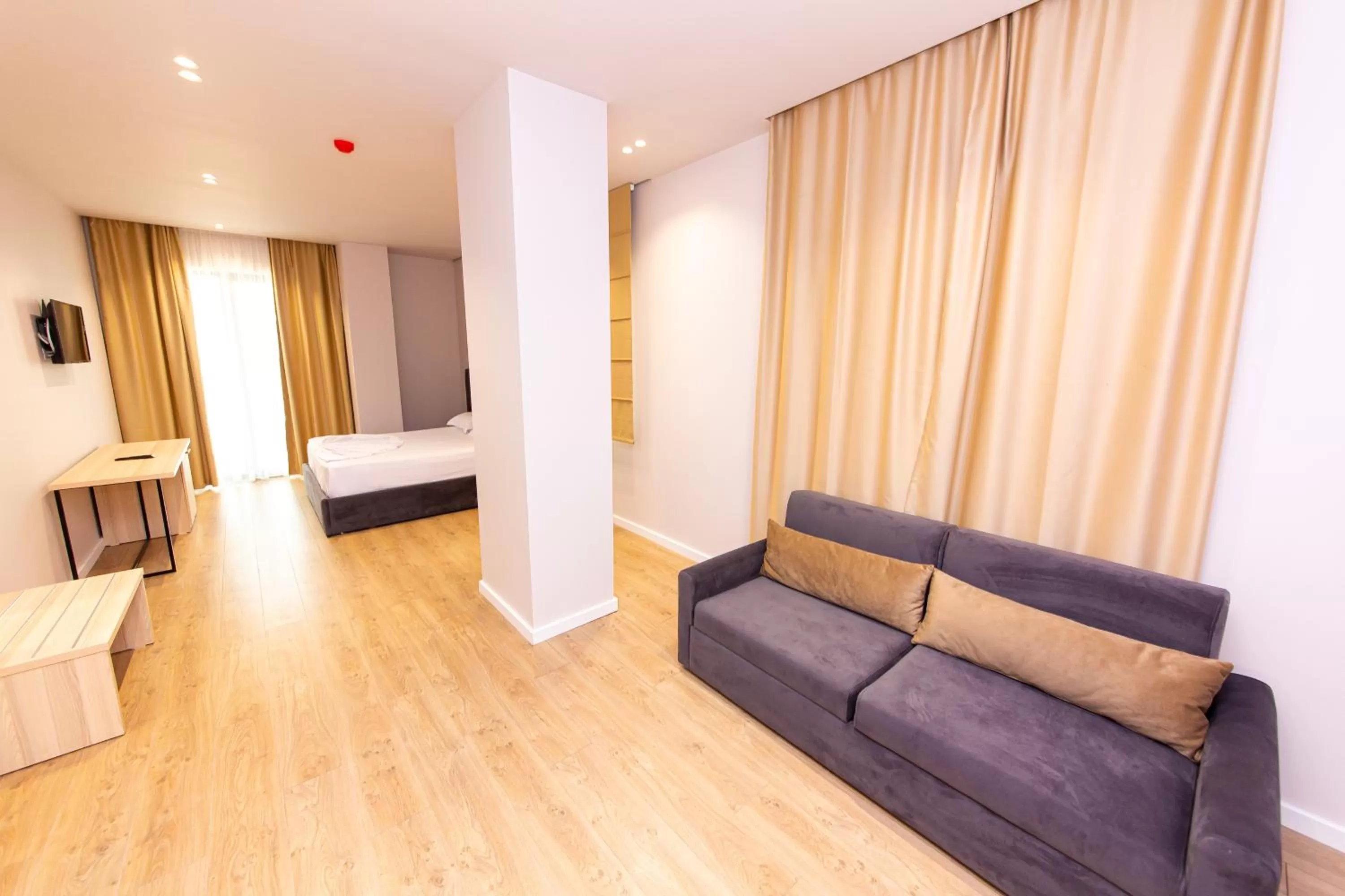 Bedroom, Bed in Hotel Alion