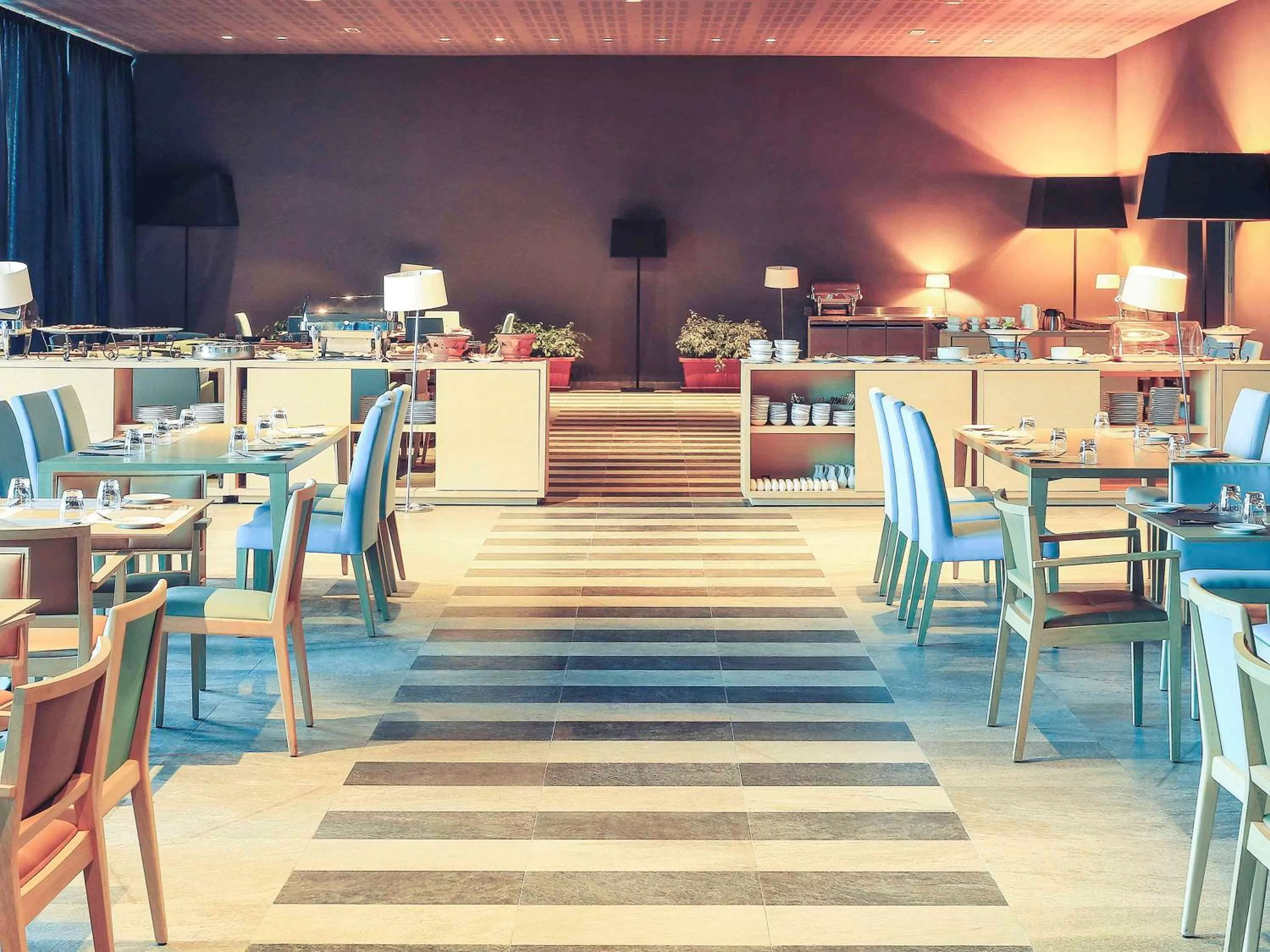 Restaurant/places to eat in Mercure Nador Rif