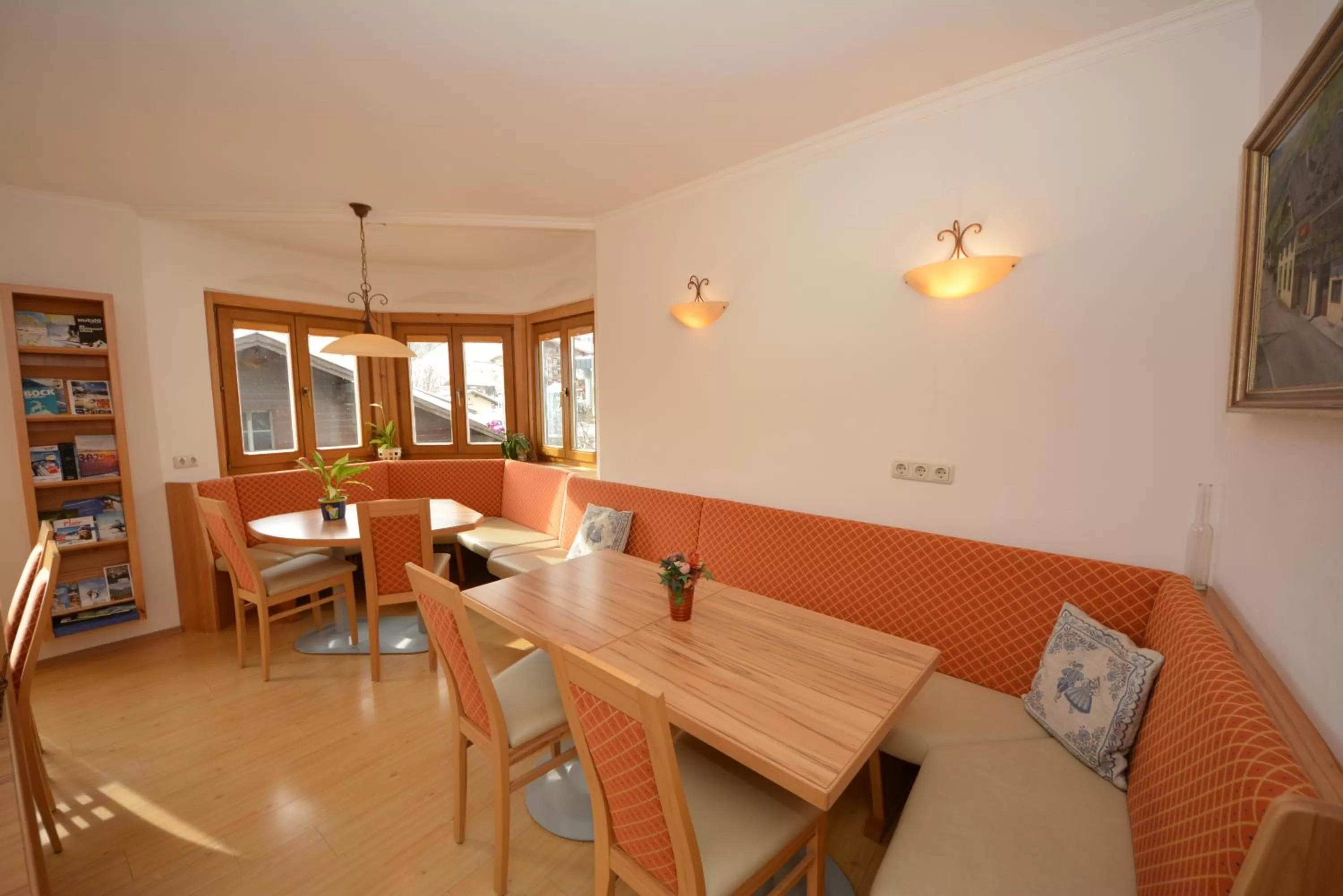 Restaurant/places to eat, Dining Area in Haus Kleineisen by Châtel Reizen