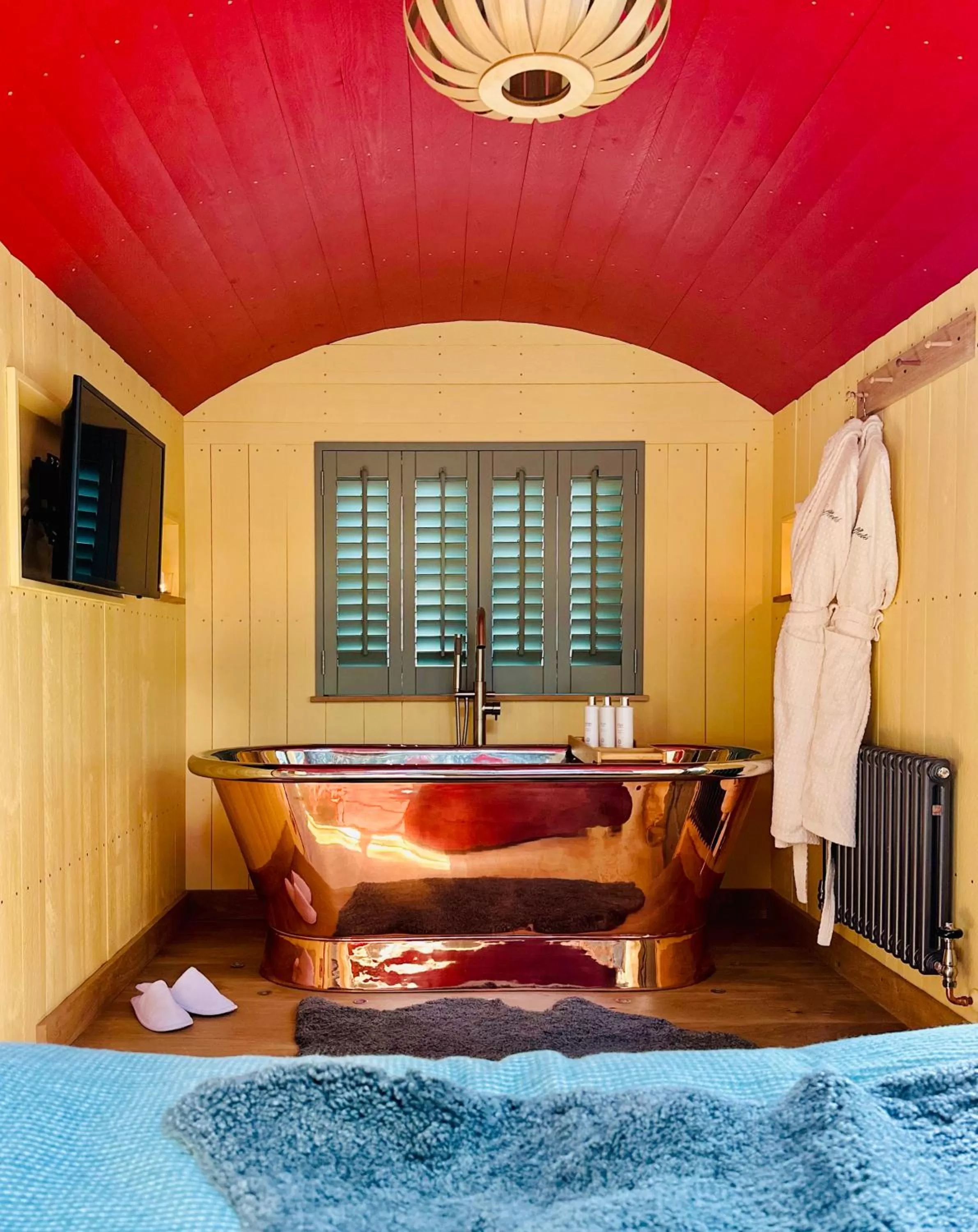 Bathroom, Bed in Rufflets St Andrews