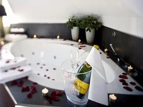 Bathroom in Hotel Moers van der Valk