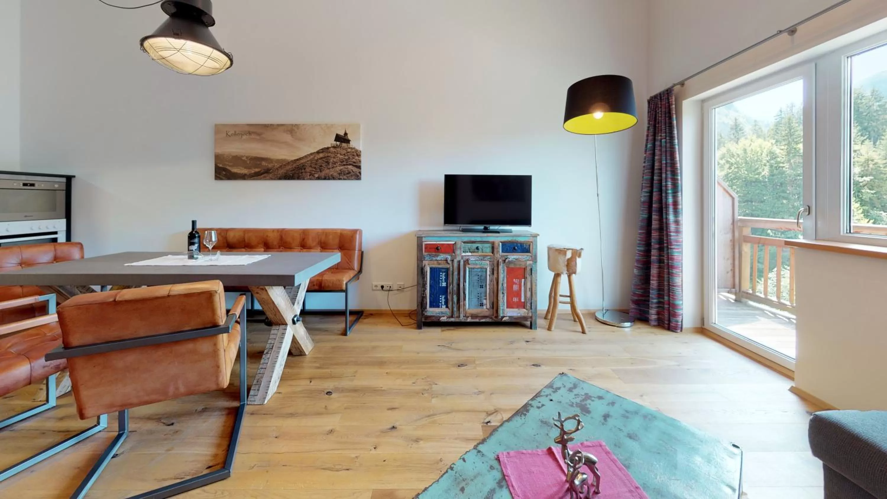 Living room, Seating Area in Home suite home