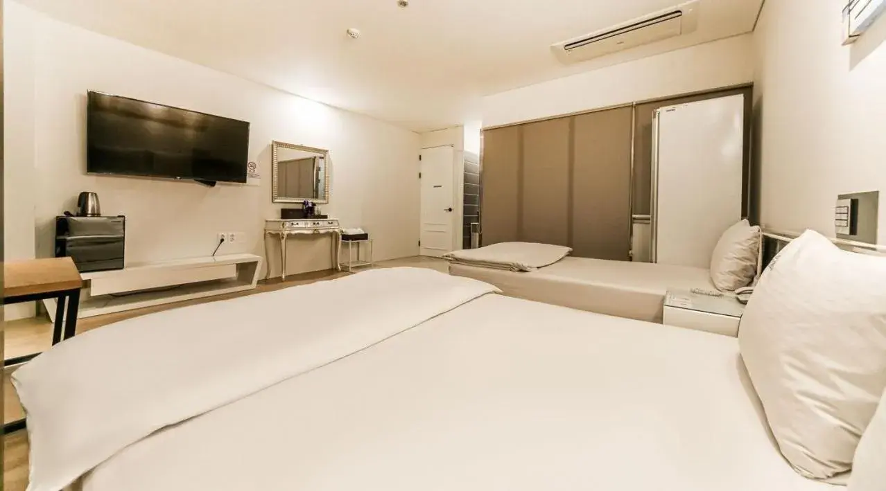 Twin Suite in 호텔 인썸니아 Hotel Insomnia 失眠酒店 Twin Suite in 호텔 인썸니아 Hotel Insomnia 失眠酒店