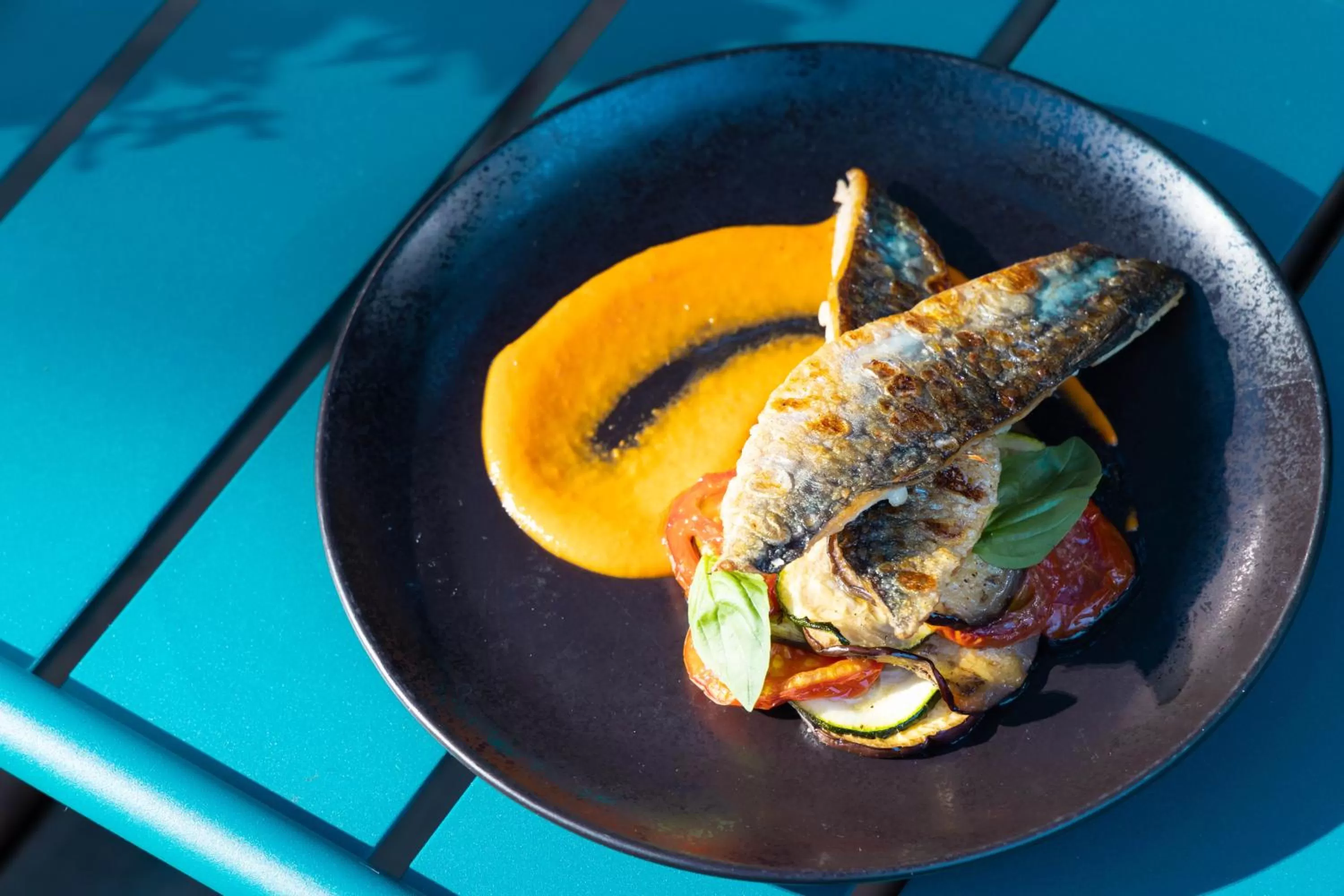 Restaurant/places to eat in Novotel La Rochelle Centre