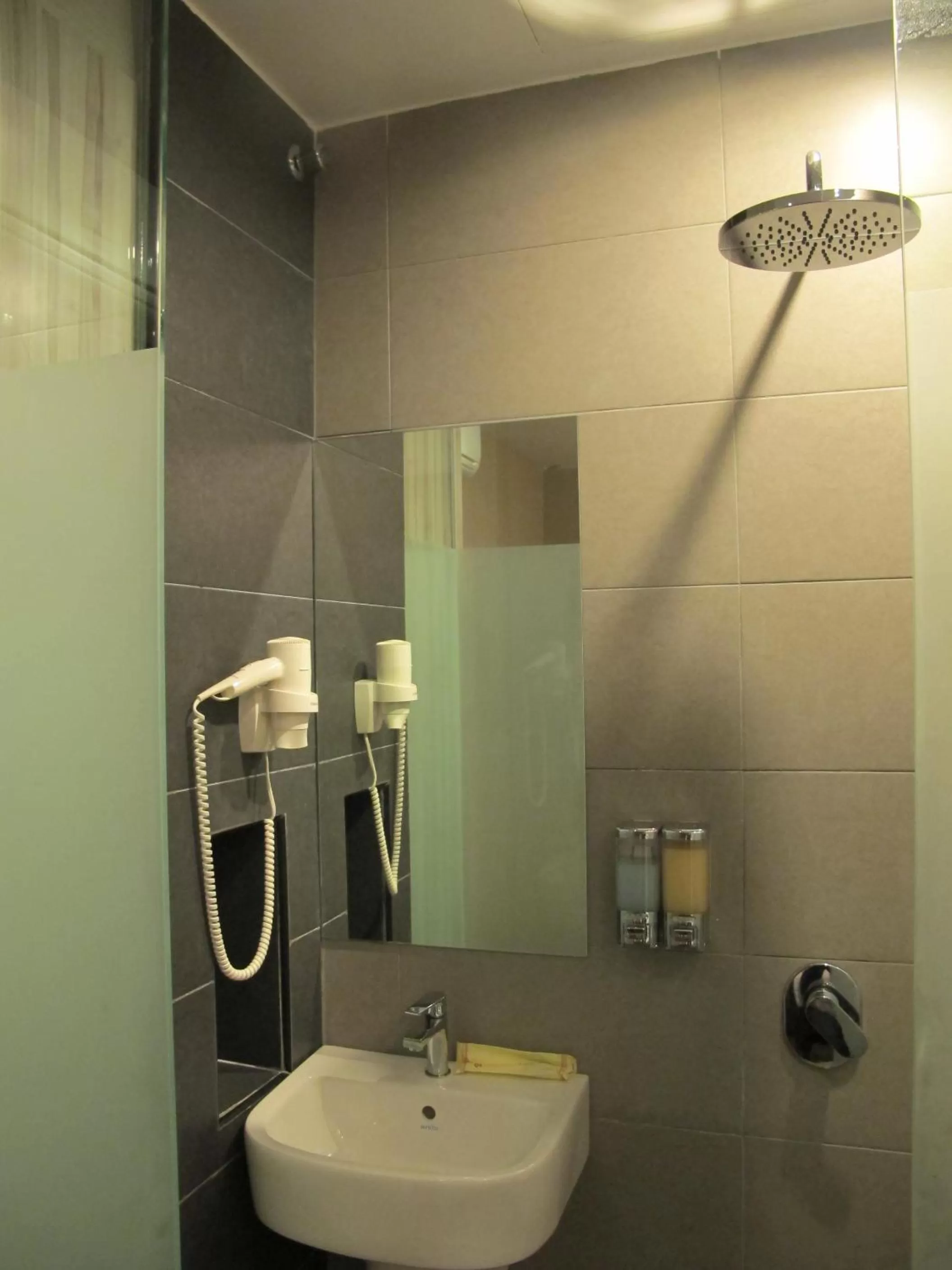Bathroom in Hotel Austin Paradise - Taman Pulai Utama
