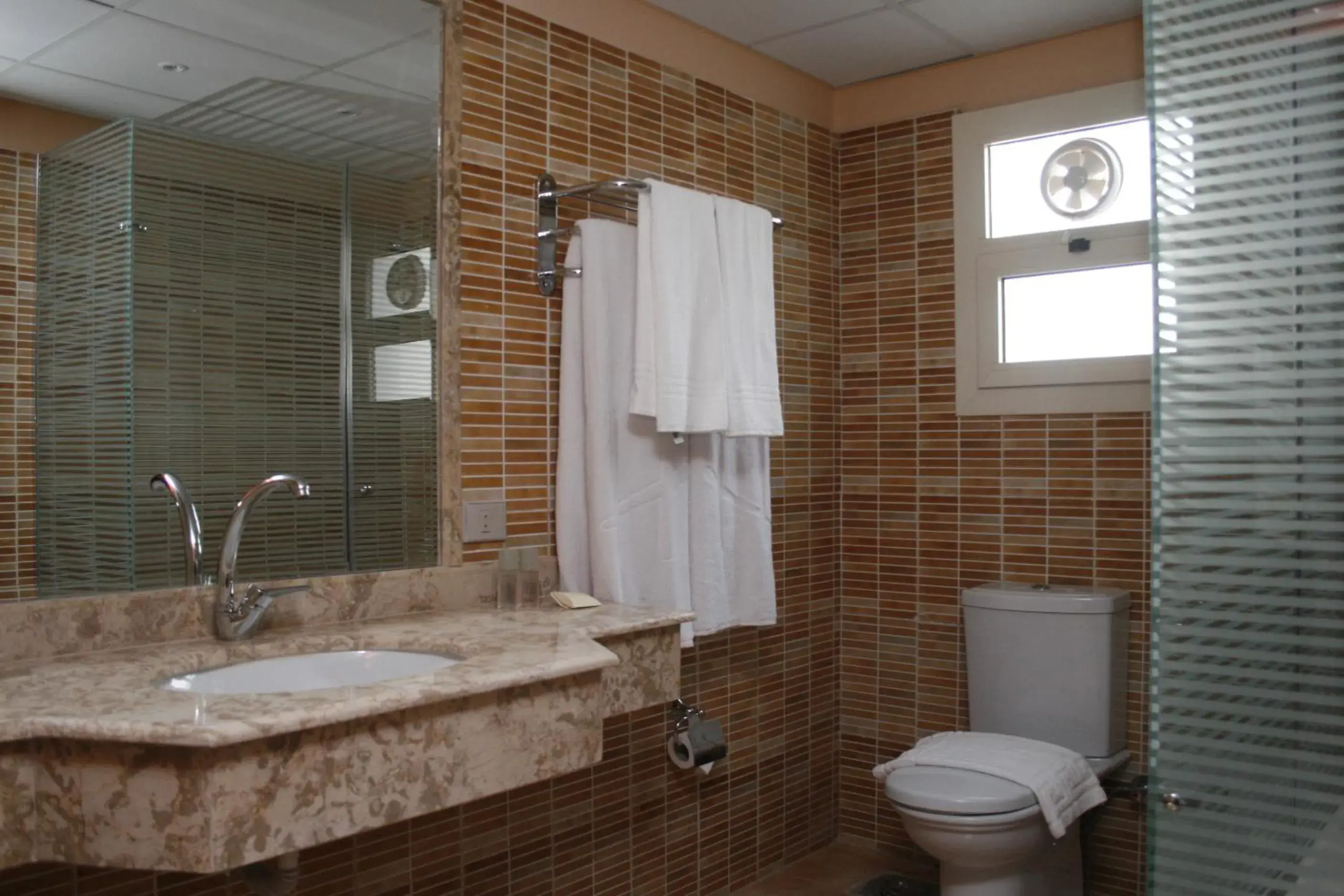 Standard Double or Twin Room in Kanzy Hotel Cairo Standard Double or Twin Room in Kanzy Hotel Cairo