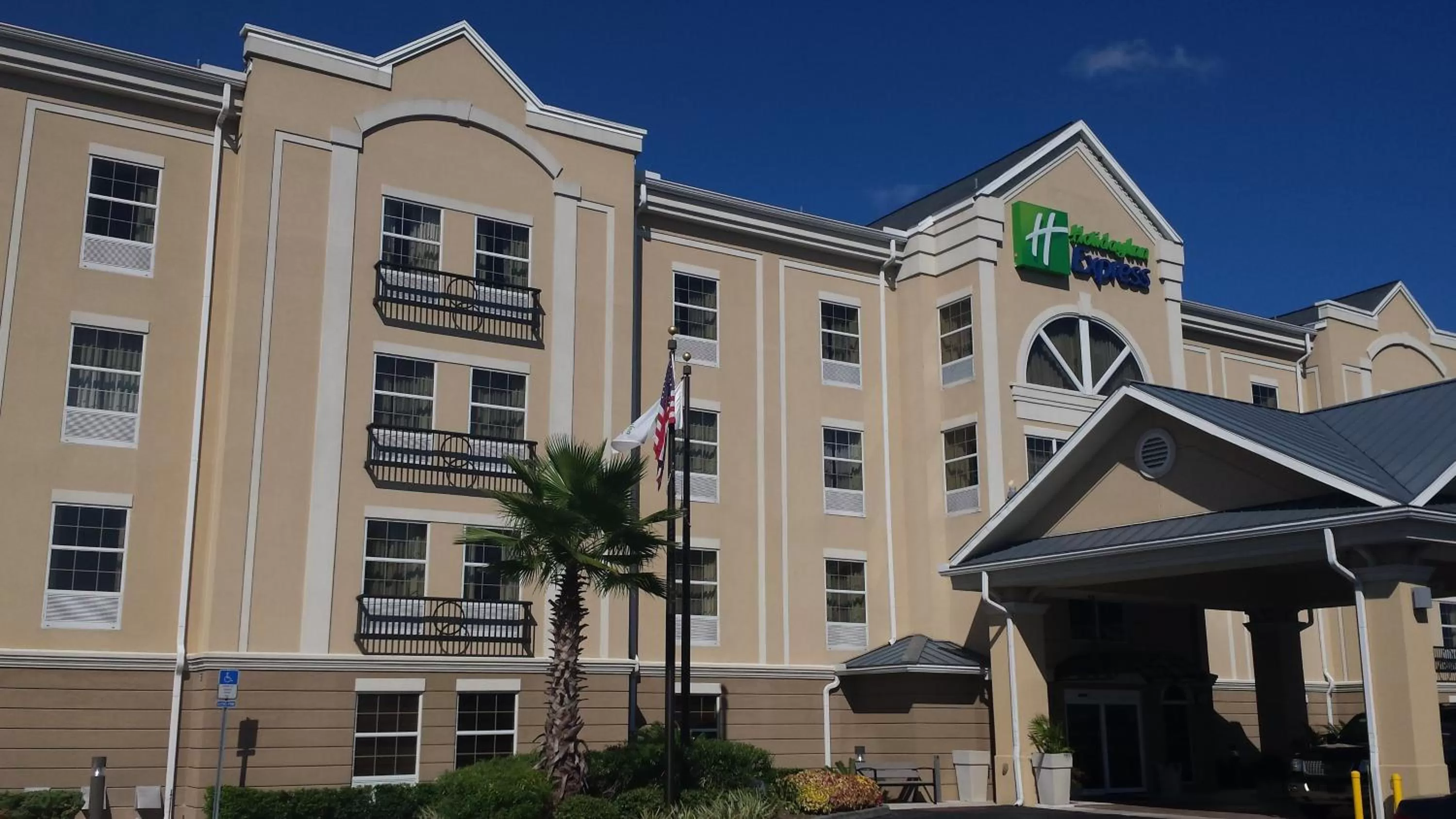 Property building in Holiday Inn Express Jacksonville East by IHG
