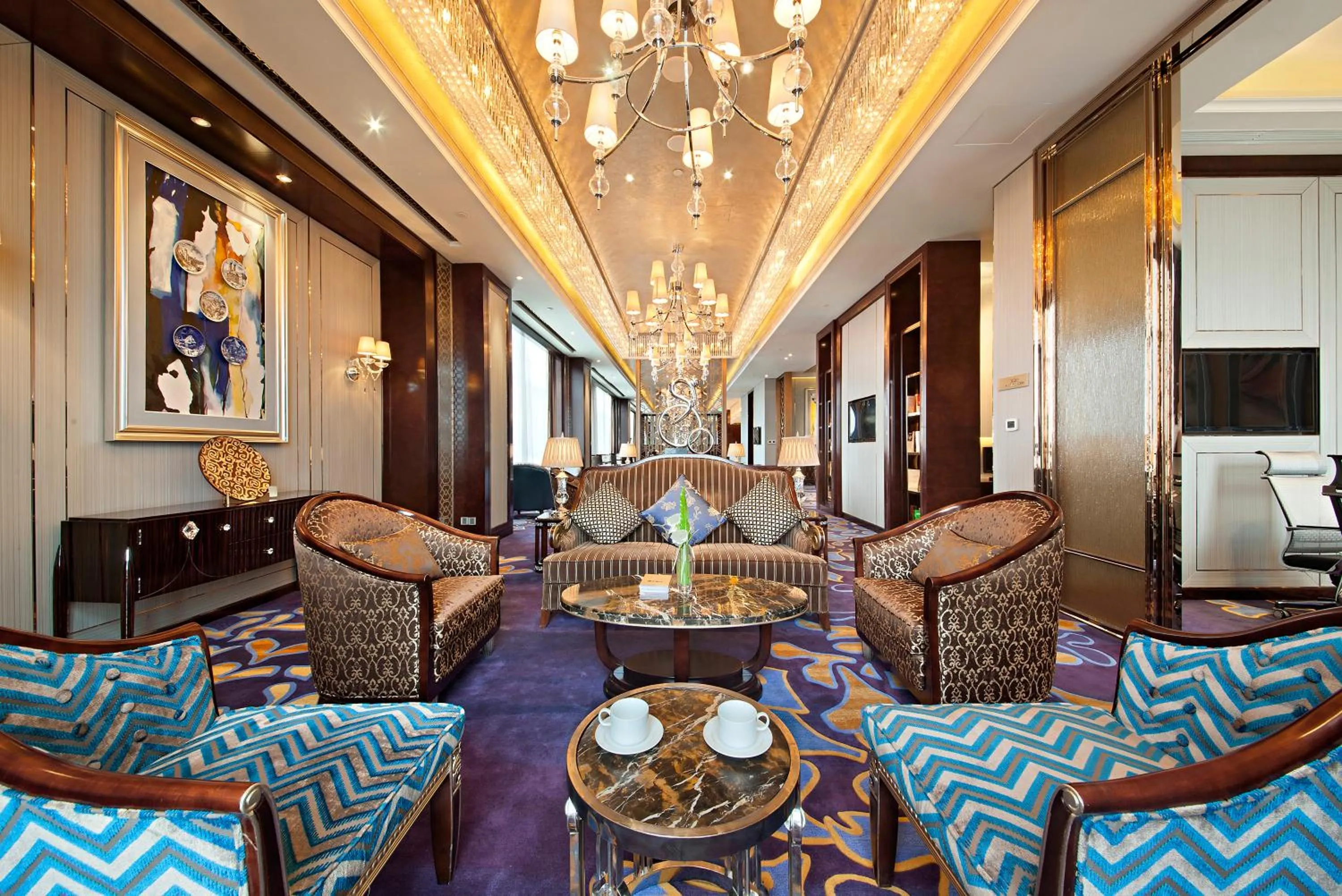 Lounge or bar in Wanda Realm Harbin Hotel