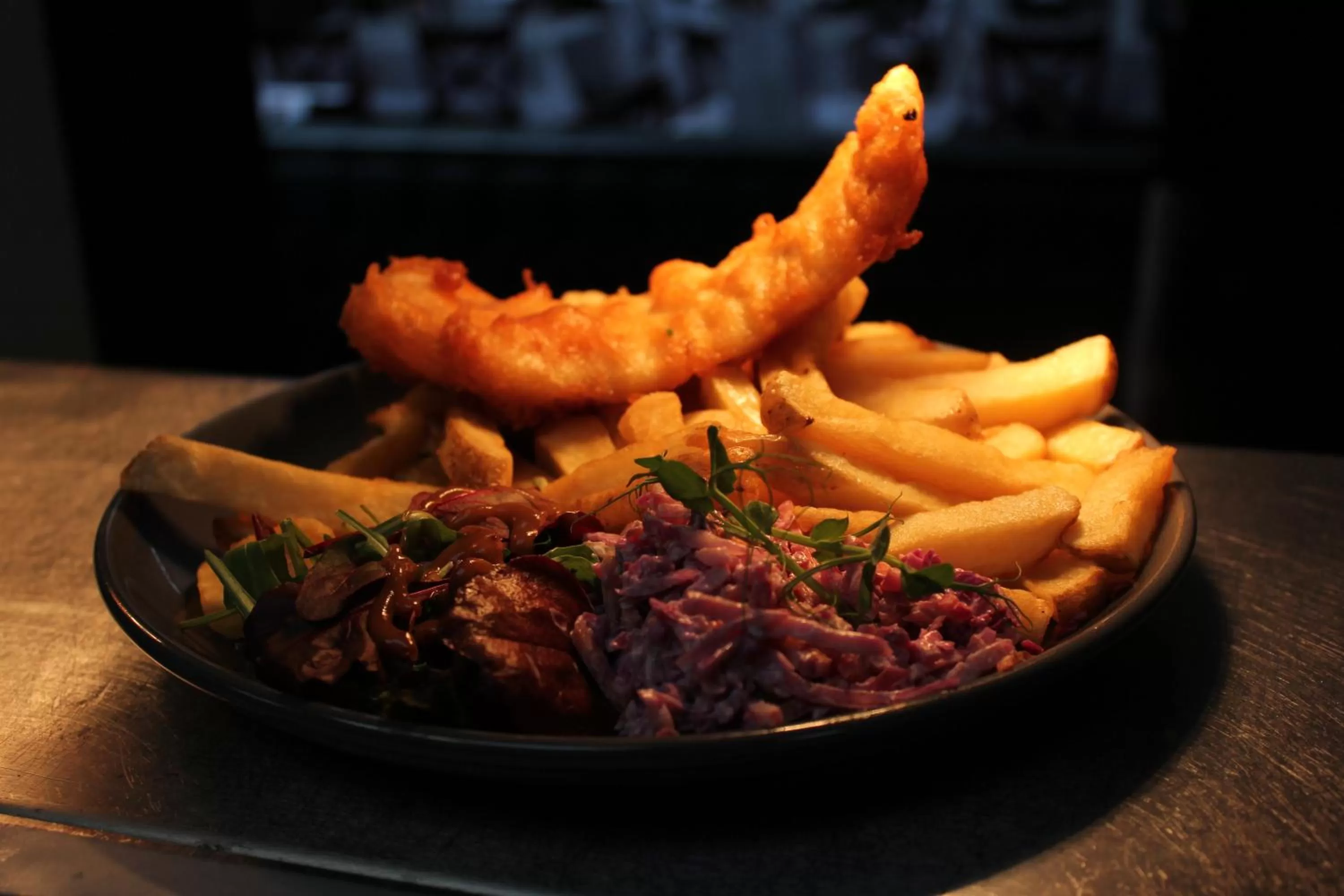 Lunch in The Strand Hotel, the former residence of Oscar Wilde