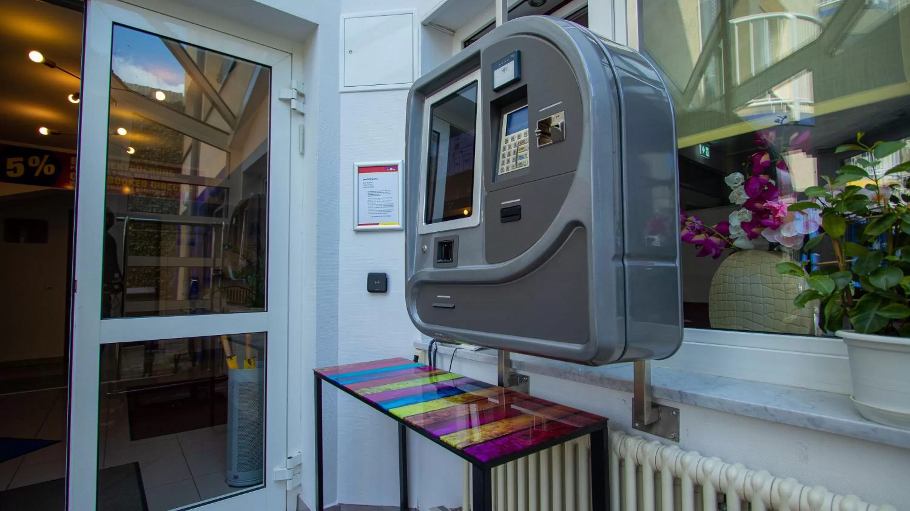 Lobby or reception in LeoMar Hotel