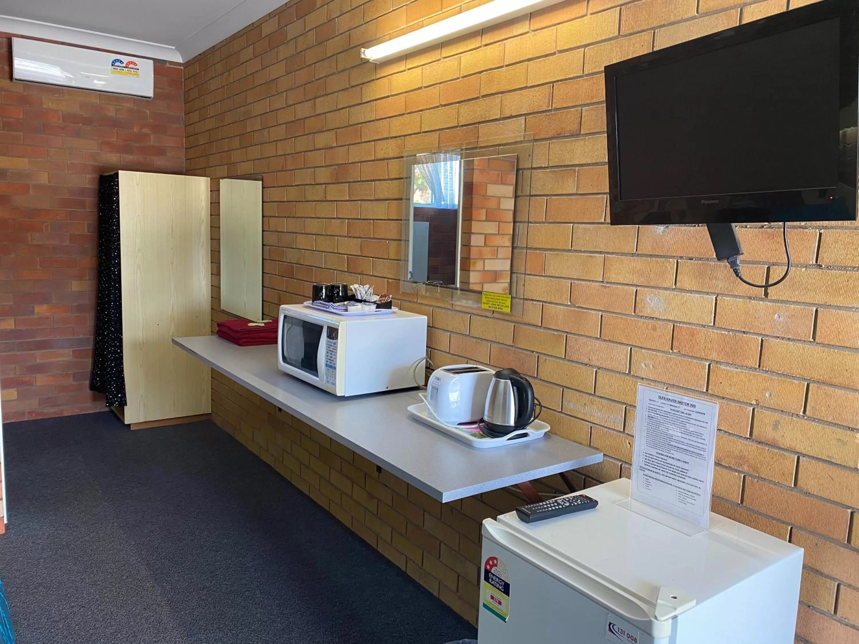 Coffee/tea facilities in Glen Innes Lodge Motel