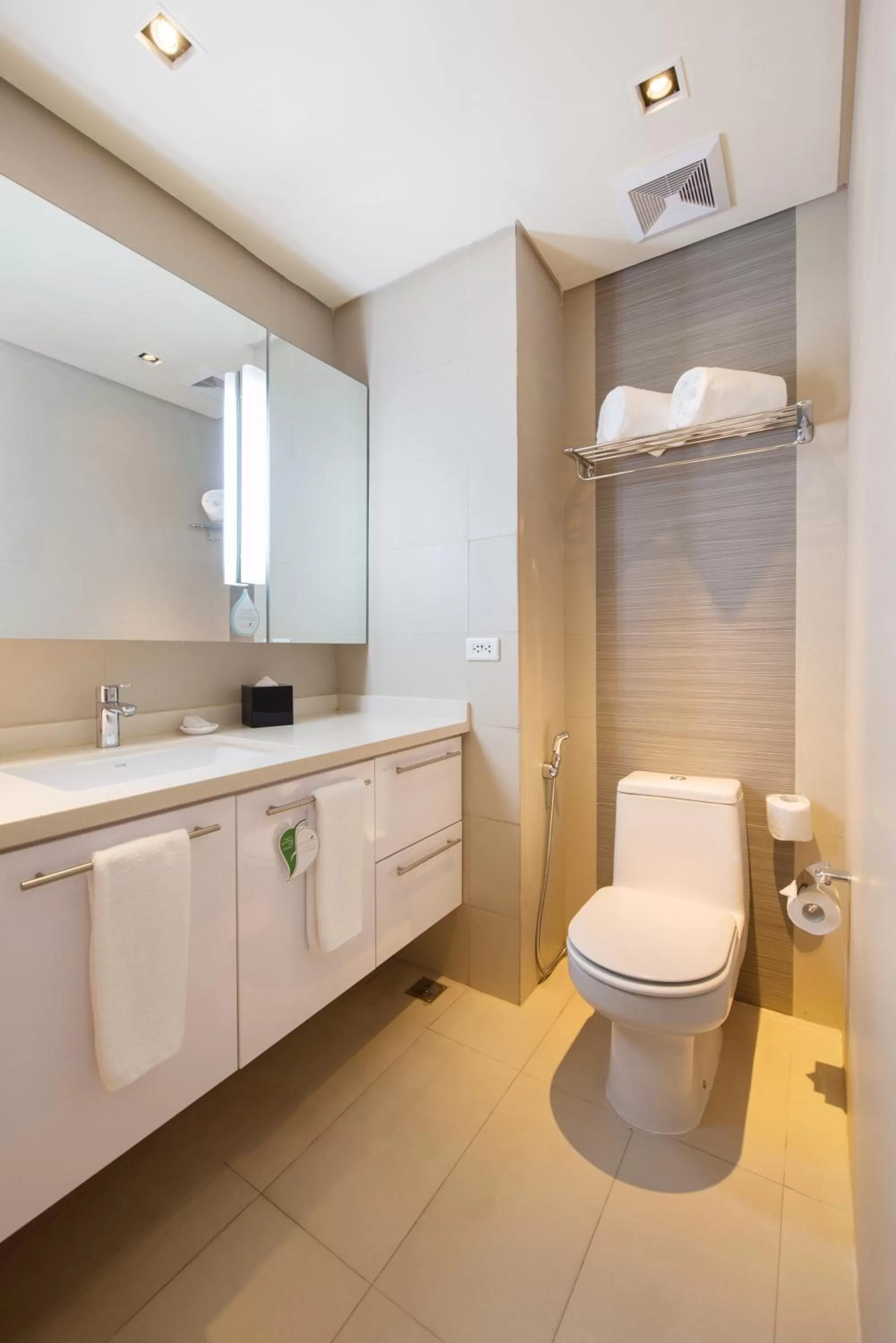 Citadines Salcedo Makati