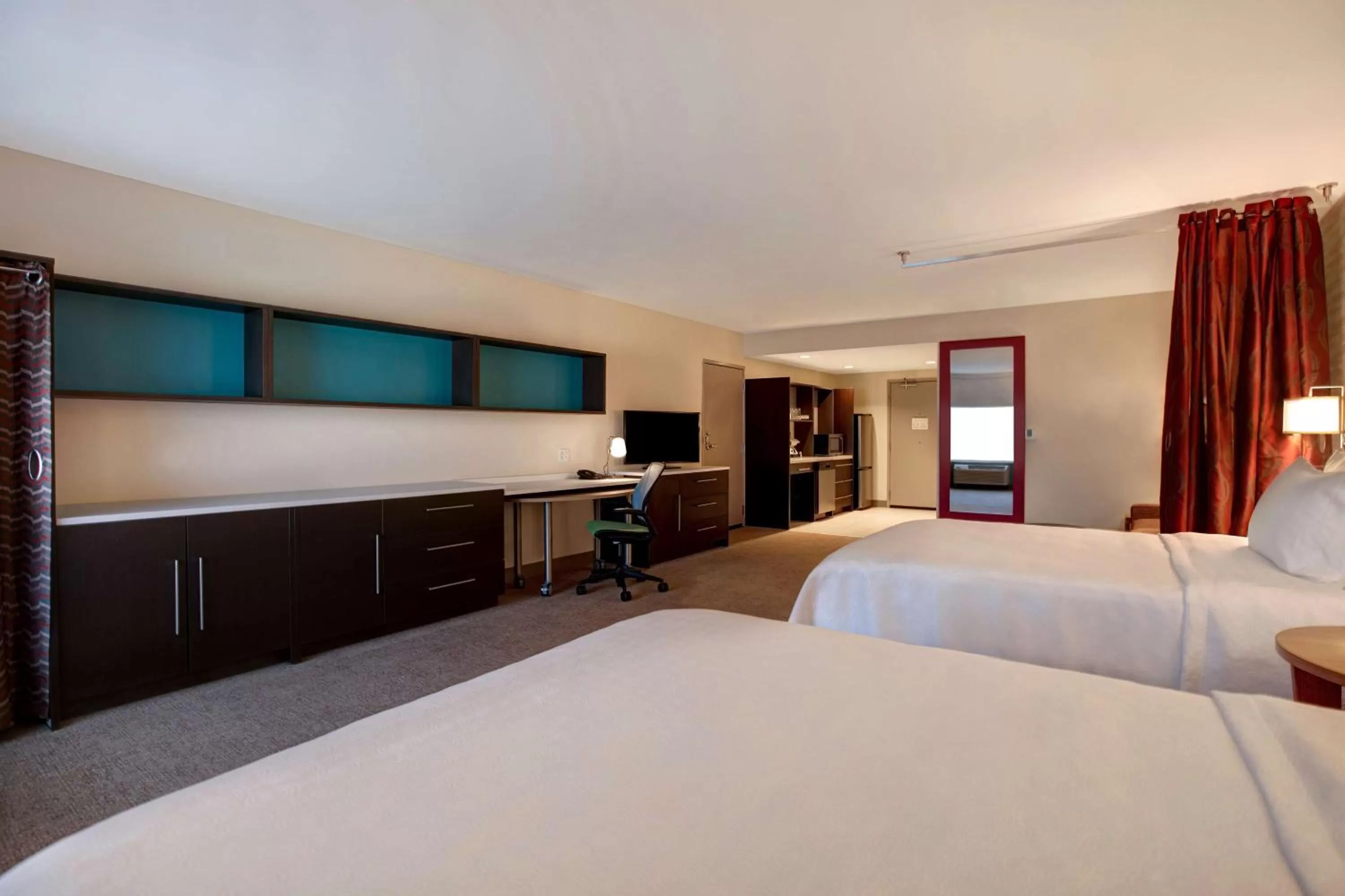 Bedroom, Bed in Home2 Suites By Hilton Lexington Hamburg